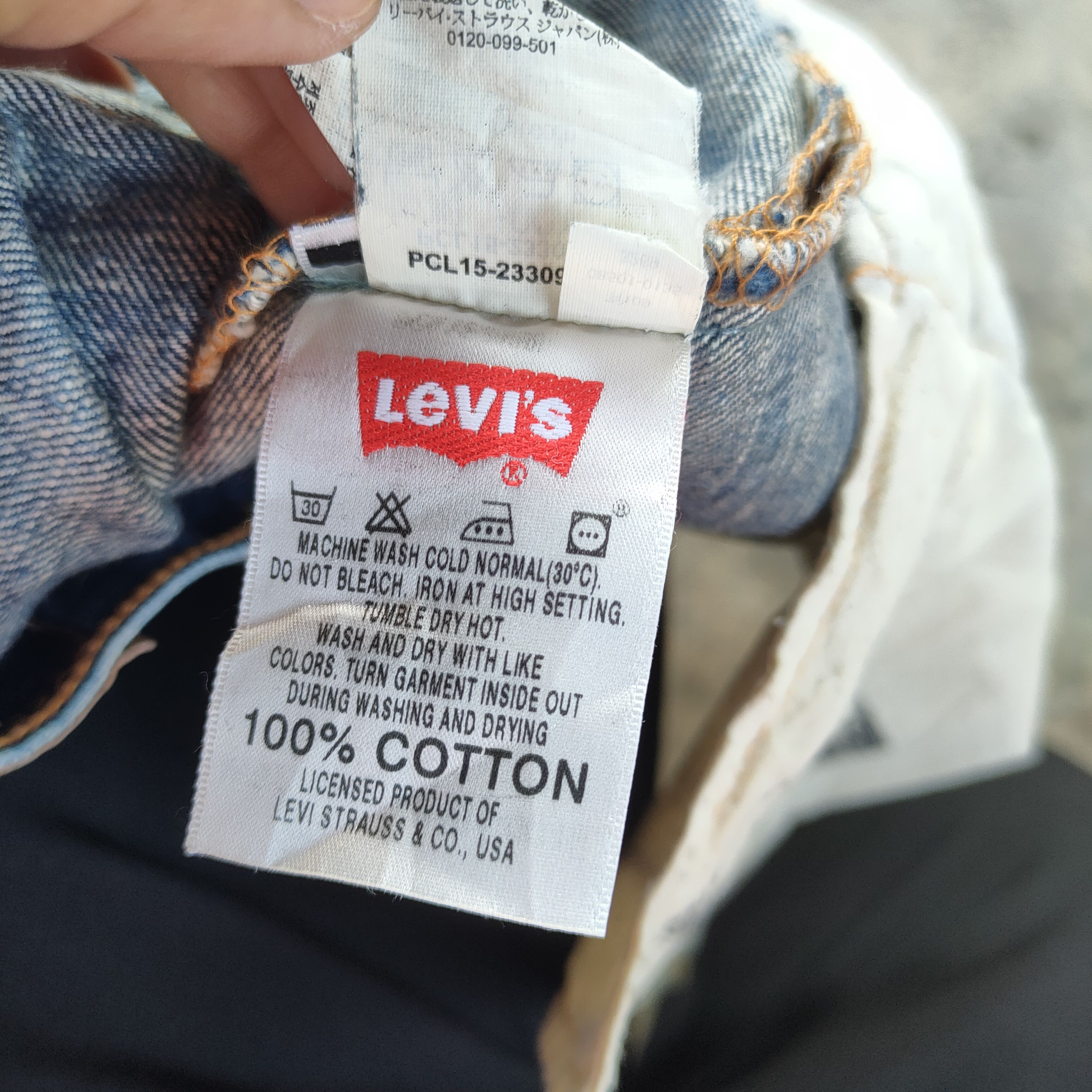 Levi's Vintage Clothing VINTAGE LEVI'S 501 FADED DISTRESSED JEAN DENIM PANTS Size US 32 / EU 48 - 12 Thumbnail