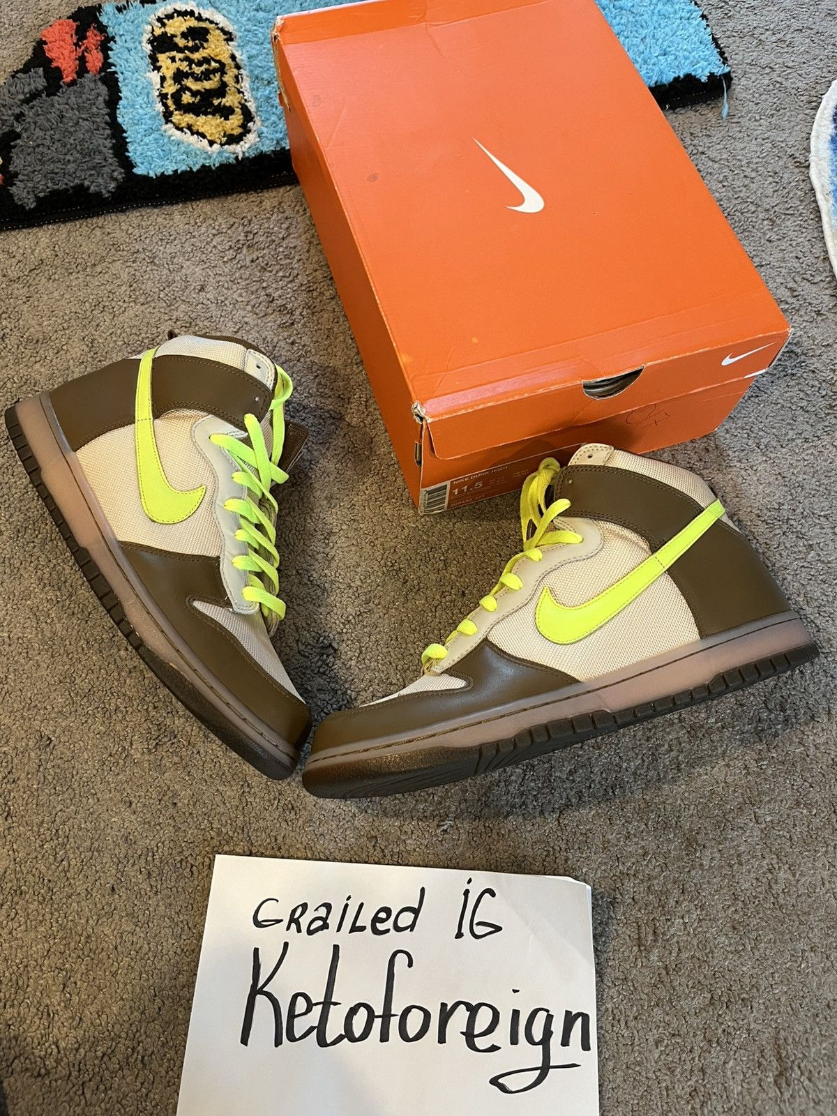 Nike × Vintage 2007 Nike Dunk High Shrek VNDS pairs are going for 400+ Size US 11.5 / EU 44-45 - 1 Thumbnail