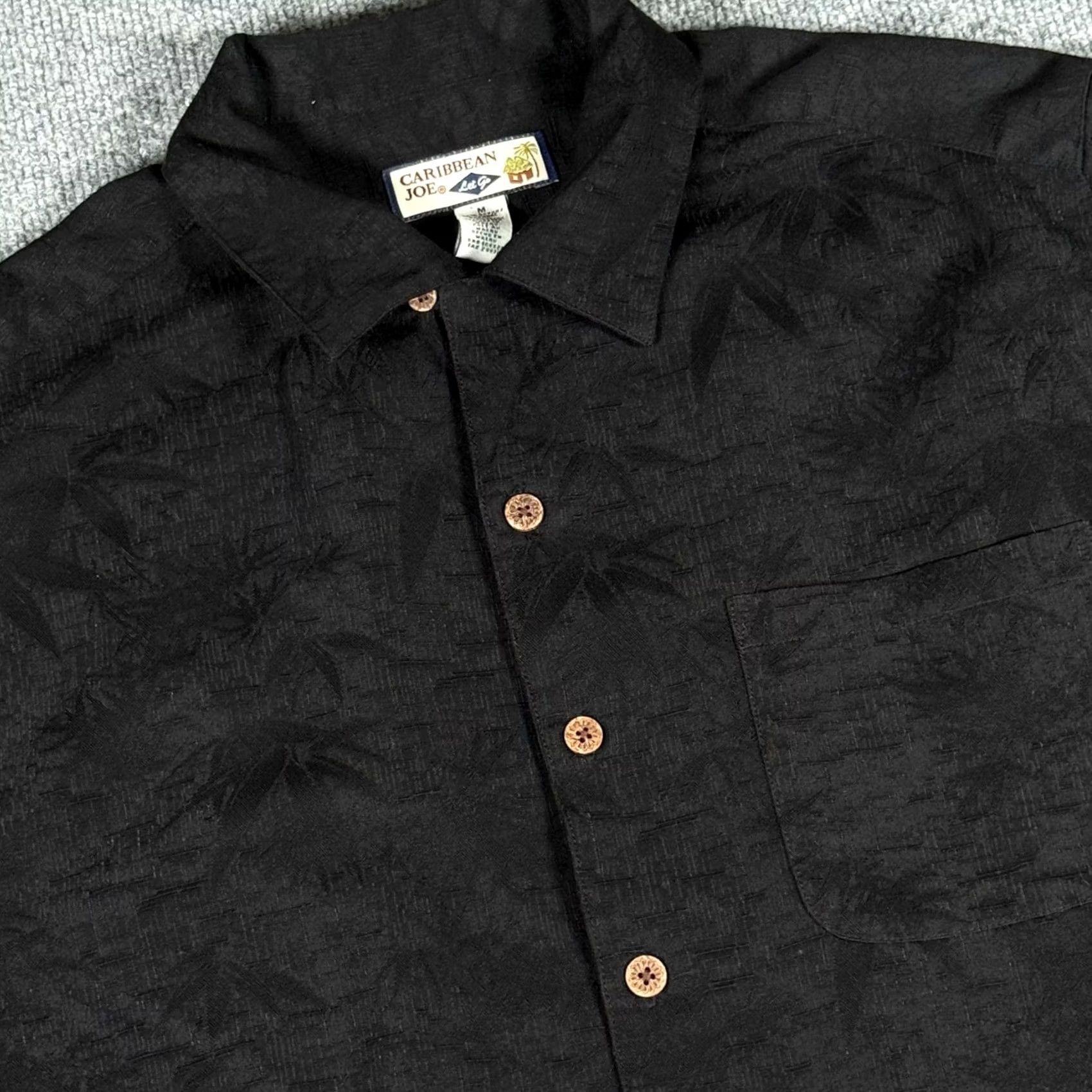 Vintage Caribbean Joe Black Short Sleeve Shirt M Button-Down Collar Beach Print Resort Wear Mens Size US M / EU 48-50 / 2 - 2 Thumbnail