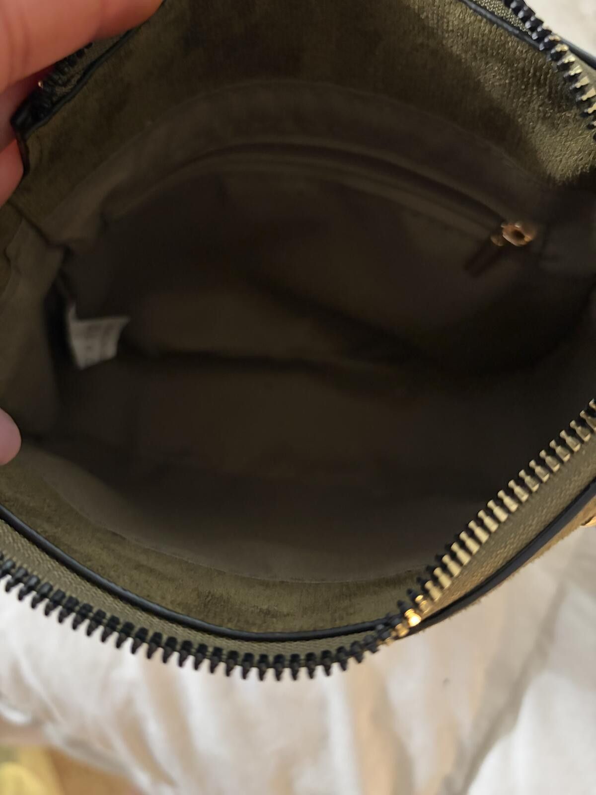 Other City Trends Shoulder Bag with Gold Accents Size ONE SIZE - 6 Thumbnail