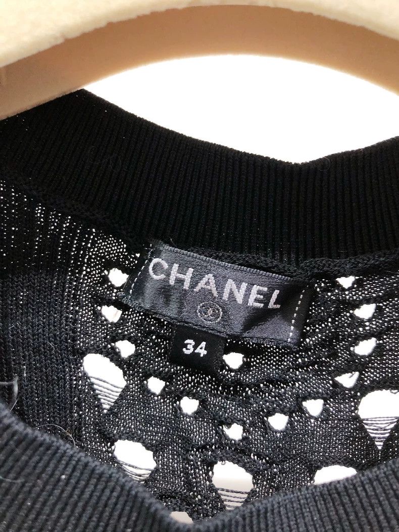 Chanel Chanel 21 hollowed-out dresses 2503-Nextarrow Size XXS / US 00 / IT 34 - 3 Thumbnail