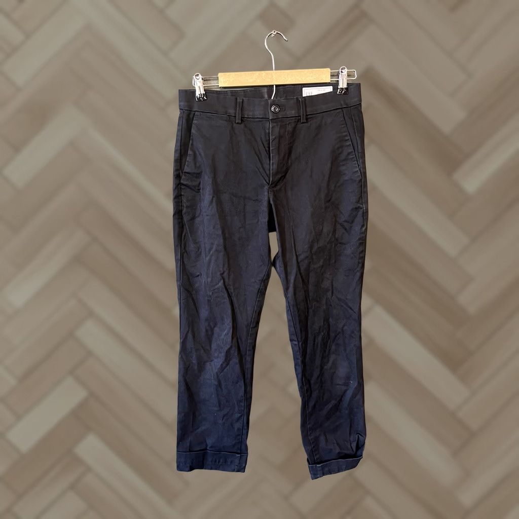 Gap Gap Men Black Chino Straight Pants 30 x 30 Regular Size 30 Black Chino Straight Men Pants Size US 30 / EU 46 - 1 Thumbnail