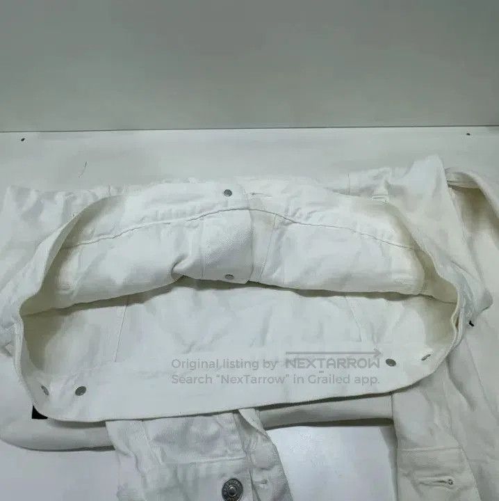 Balenciaga Balenciaga White Denim Jacket with Logo. Size US L / EU 52-54 / 3 - 6 Thumbnail