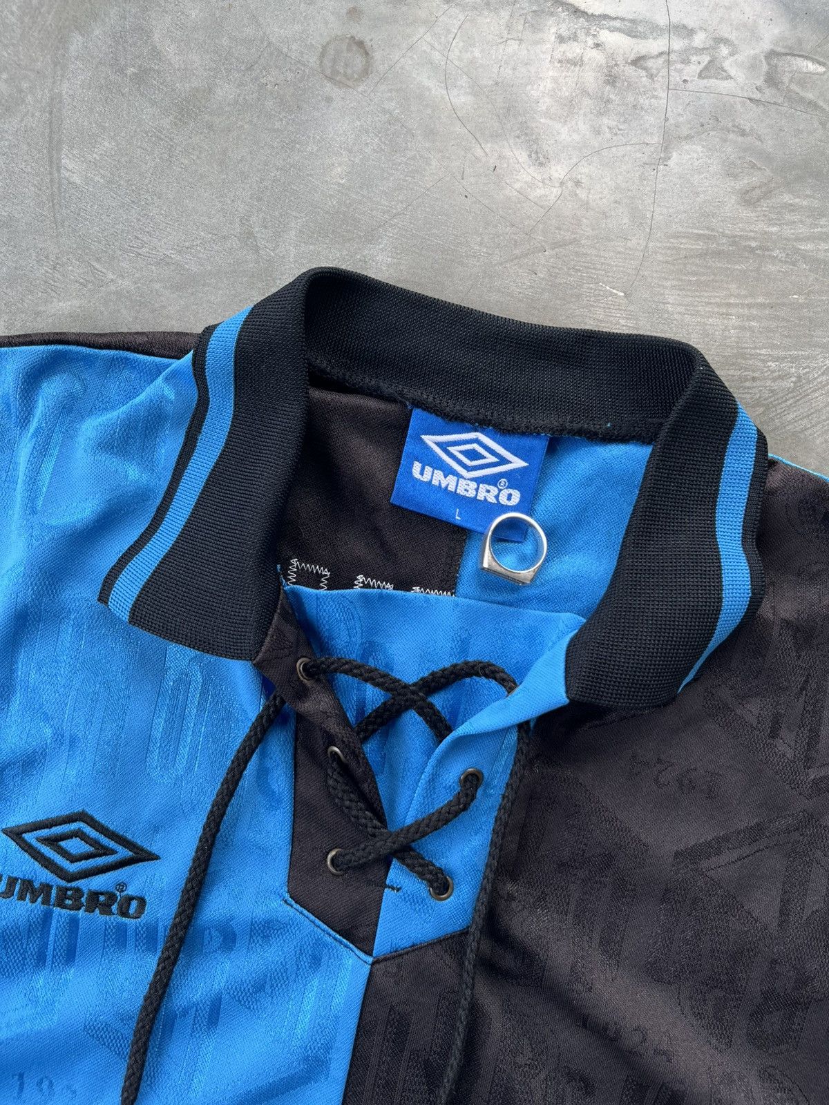 Umbro Vintage 90’s Umbro tamplate Jersey Size US L / EU 52-54 / 3 - 5 Thumbnail
