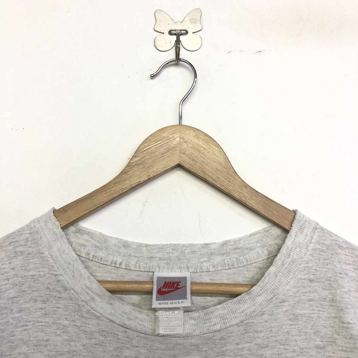 Nike VINTAGE NIKE KEEP ON DUNKING GRAFITI TSHIRT Size US L / EU 52-54 / 3 - 14 Thumbnail