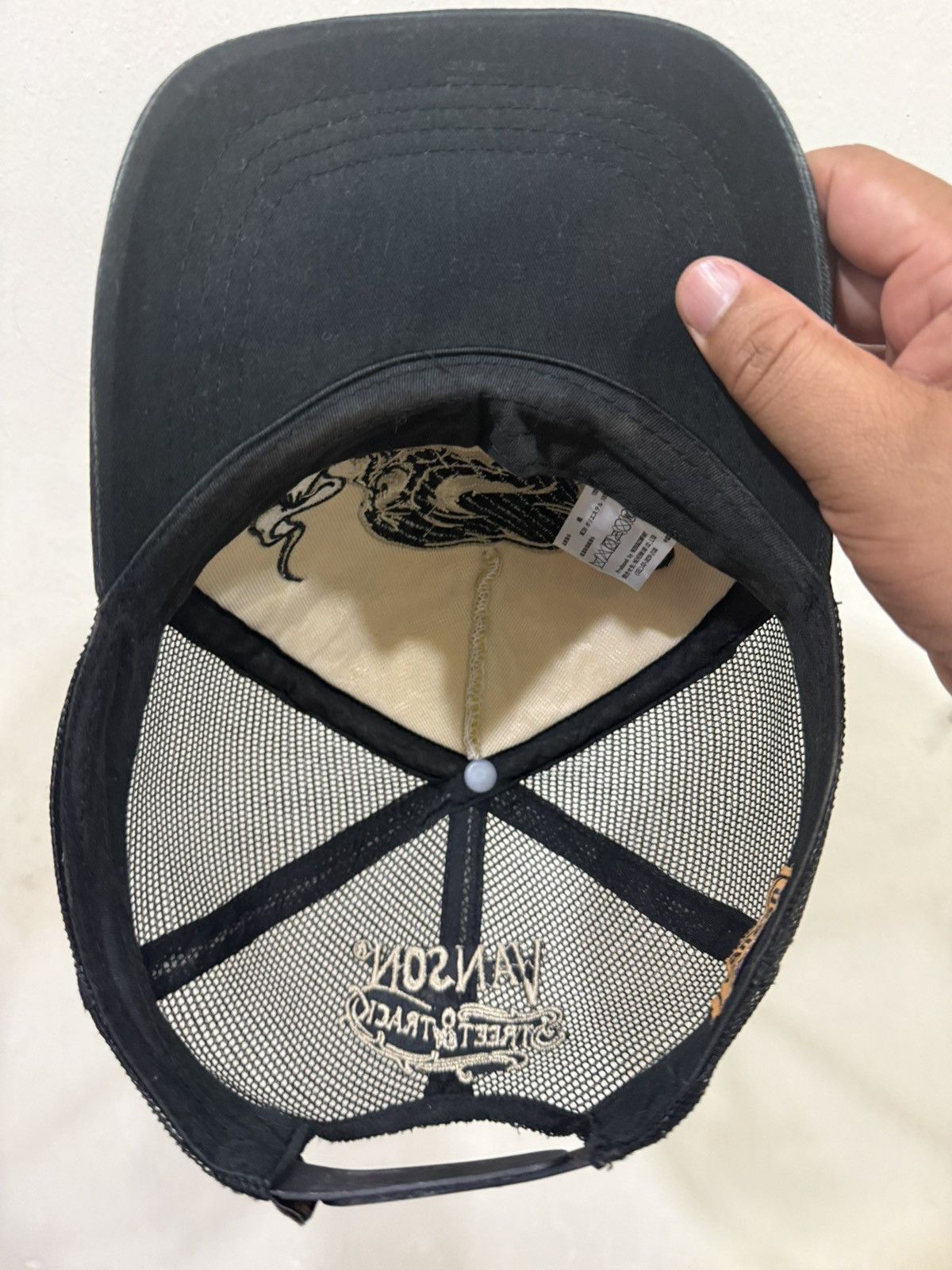 Vanson Leathers VTG Skull Embroid Vanson Leather Motorcycles Trucker Hat Size ONE SIZE - 7 Thumbnail