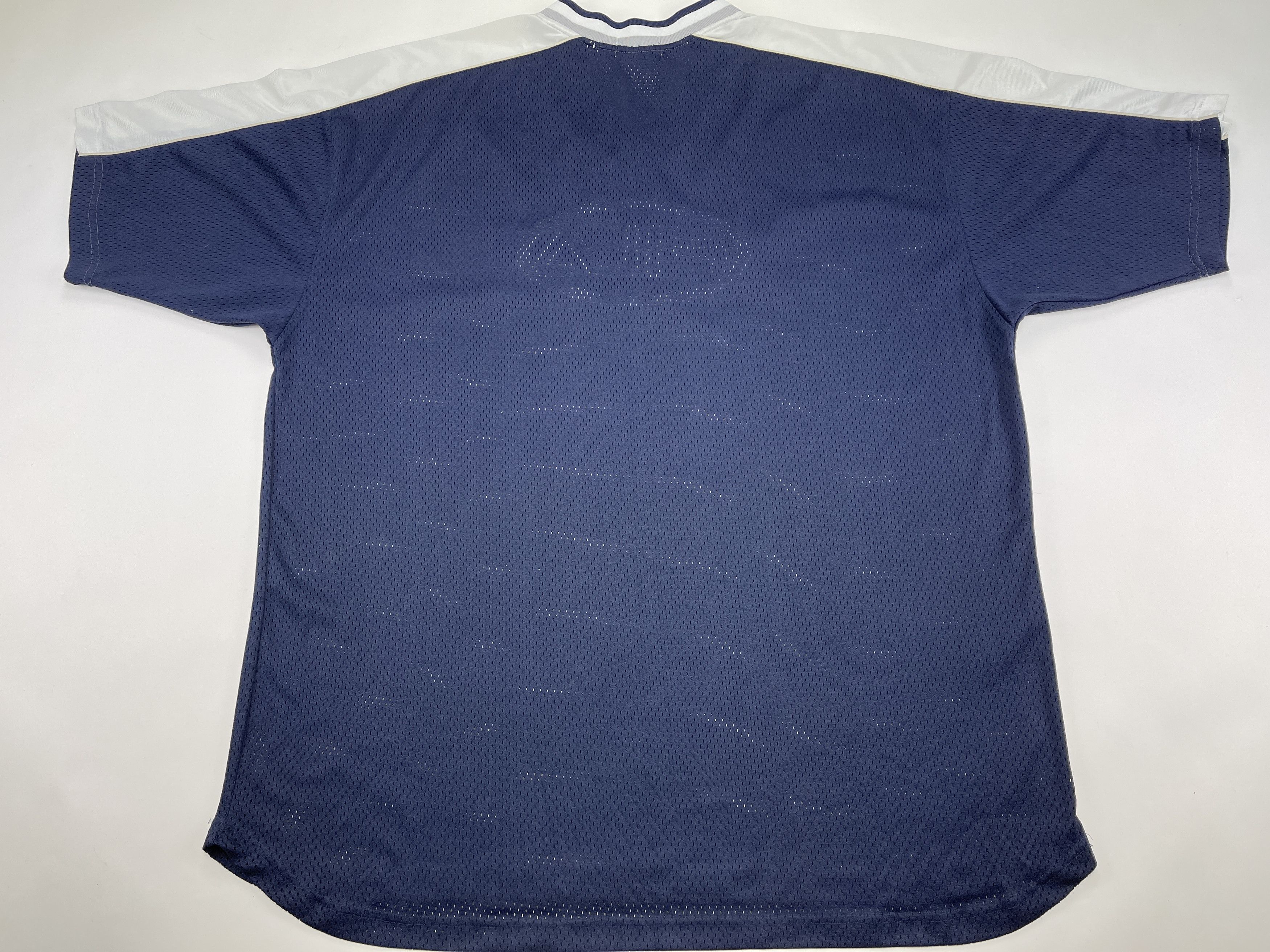 Fila FILA t-shirt, vintage basketball jersey, 90s hip-hop size L Size US L / EU 52-54 / 3 - 7 Thumbnail