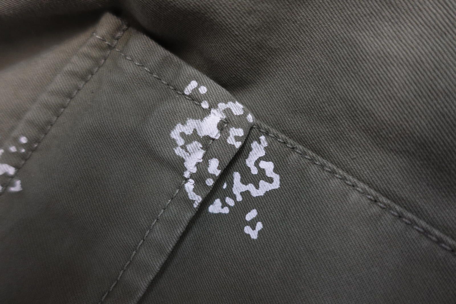 Amiri Amiri Bleached Bandana Overshirt in Olive Green Size US XL / EU 56 / 4 - 6 Thumbnail