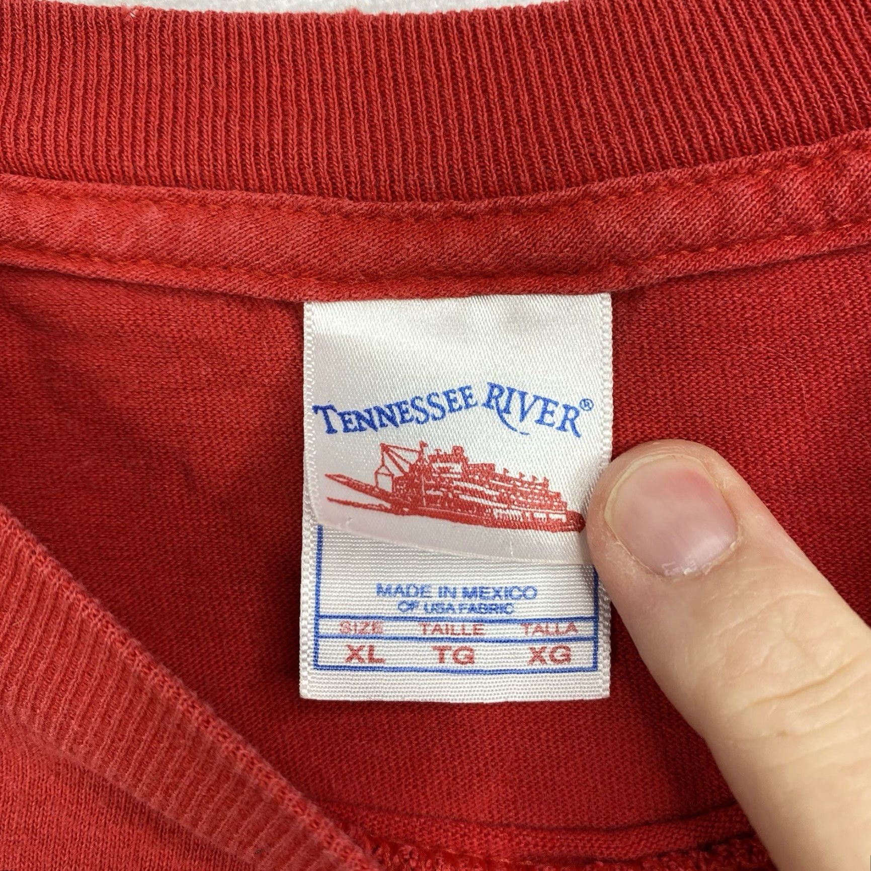 Vintage Chuck Norris Tee Shirt Mens XL Red 90s Crew Neck Short Sleeve Tennessee River T-Shirt Size US XL / EU 56 / 4 - 3 Thumbnail