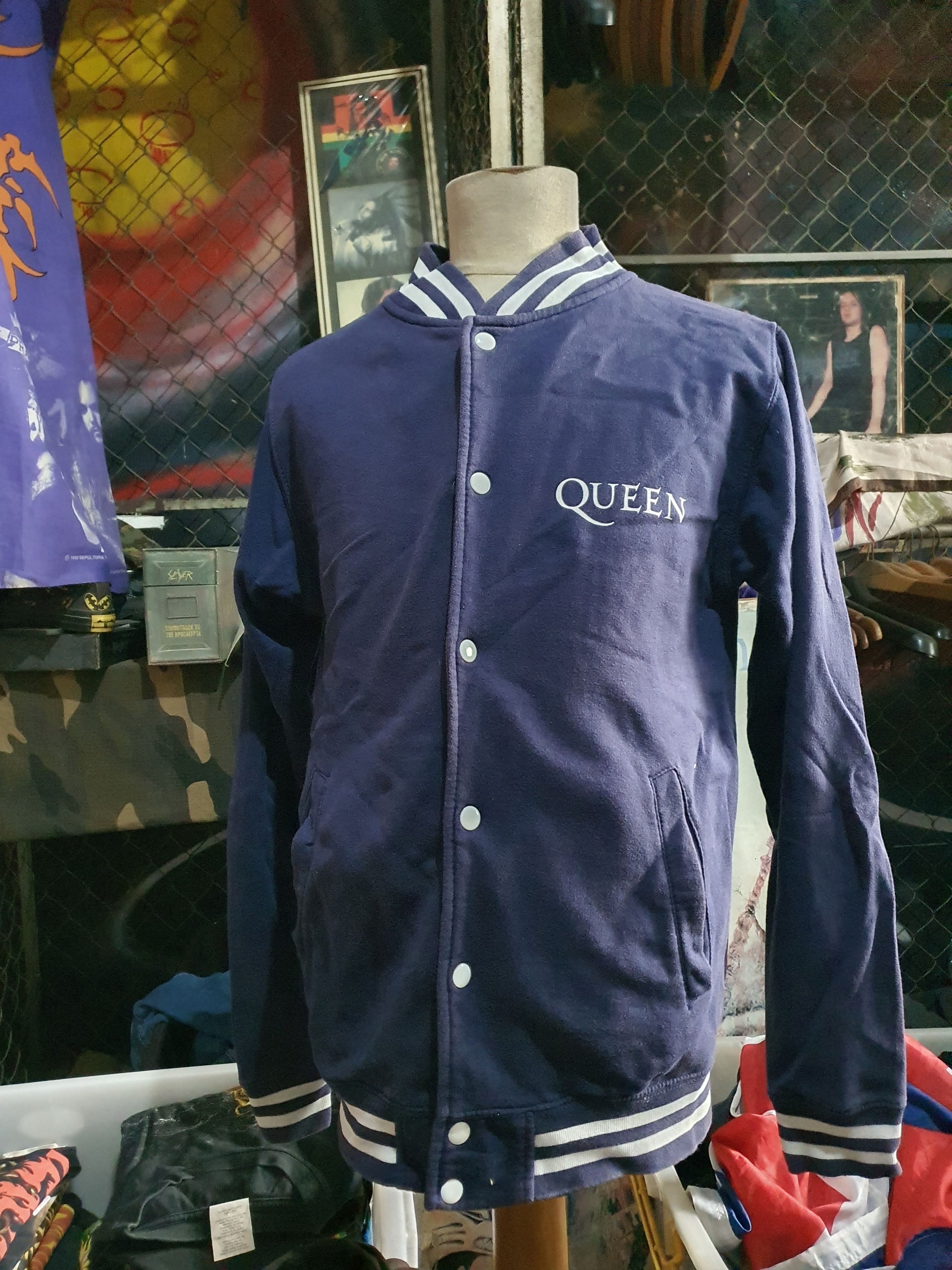 Band Tees 🌹QUEEN varsity jacket M 🌹 Size US M / EU 48-50 / 2 - 3 Thumbnail