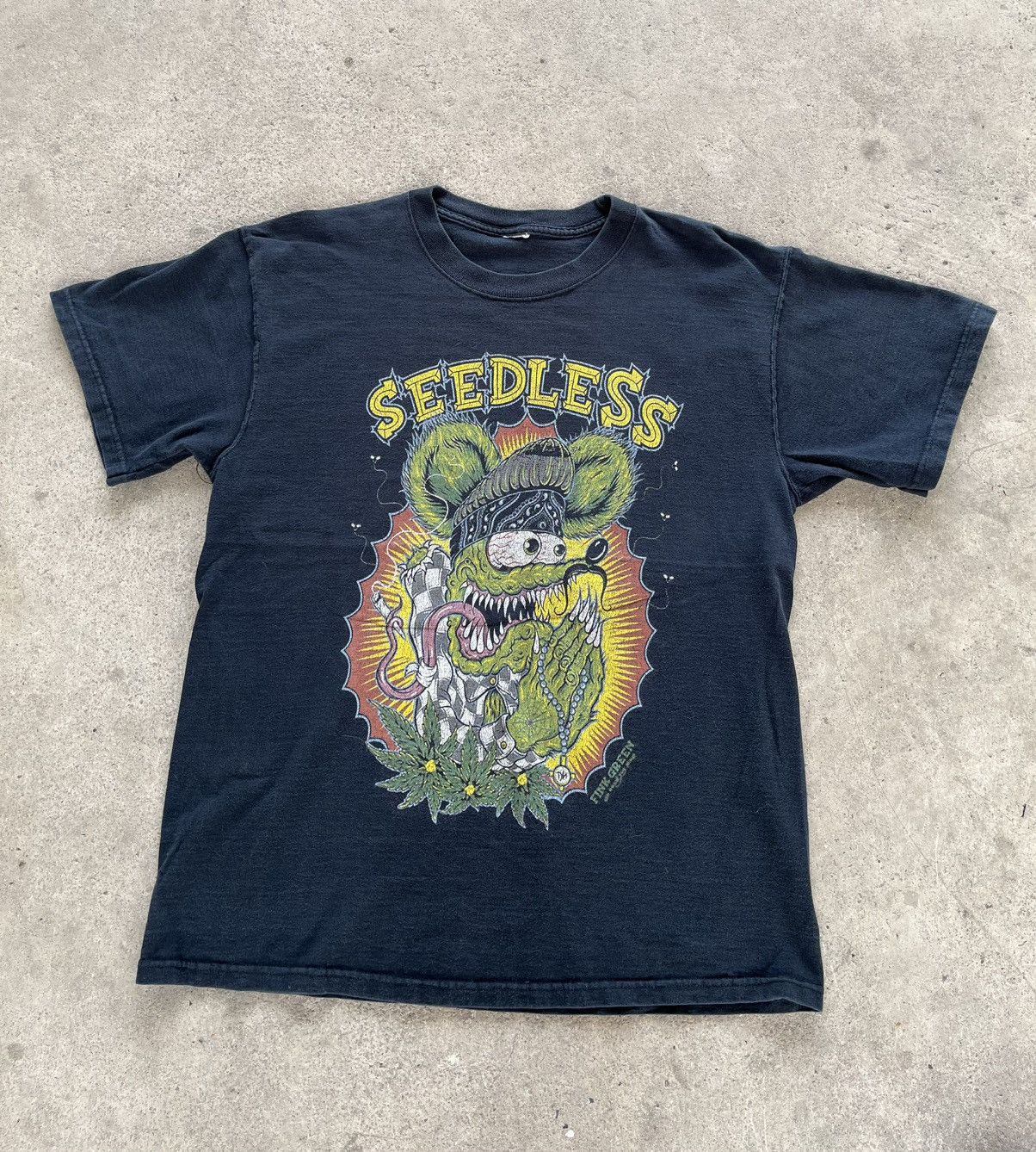 Vintage Fink Green : Seedless t- shirt 00’s Size US L / EU 52-54 / 3 - 1 Thumbnail