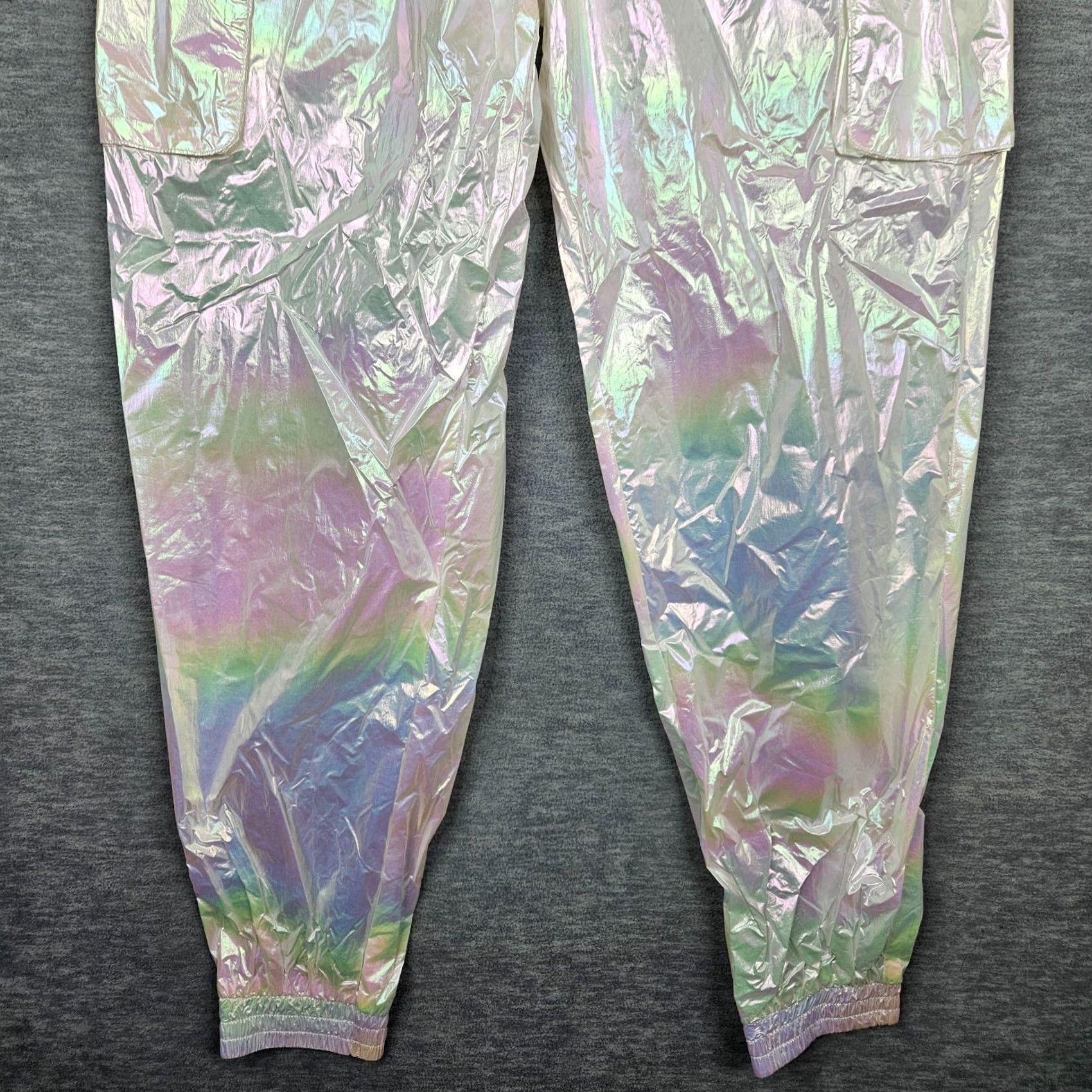 Zara ZARA Reflective Cargo High Rise No lining Jogger pant S NEW Womens Regular Pants Nylon White Size 28" / US 6 / IT 42 - 4 Thumbnail