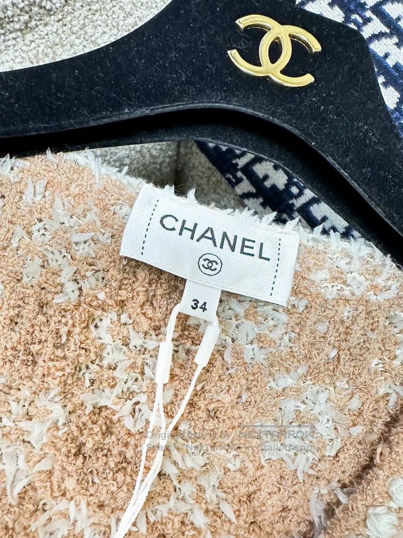 Chanel Chanel White plaid diamond buckle vest Size XXS / US 00 / IT 34 - 6 Thumbnail