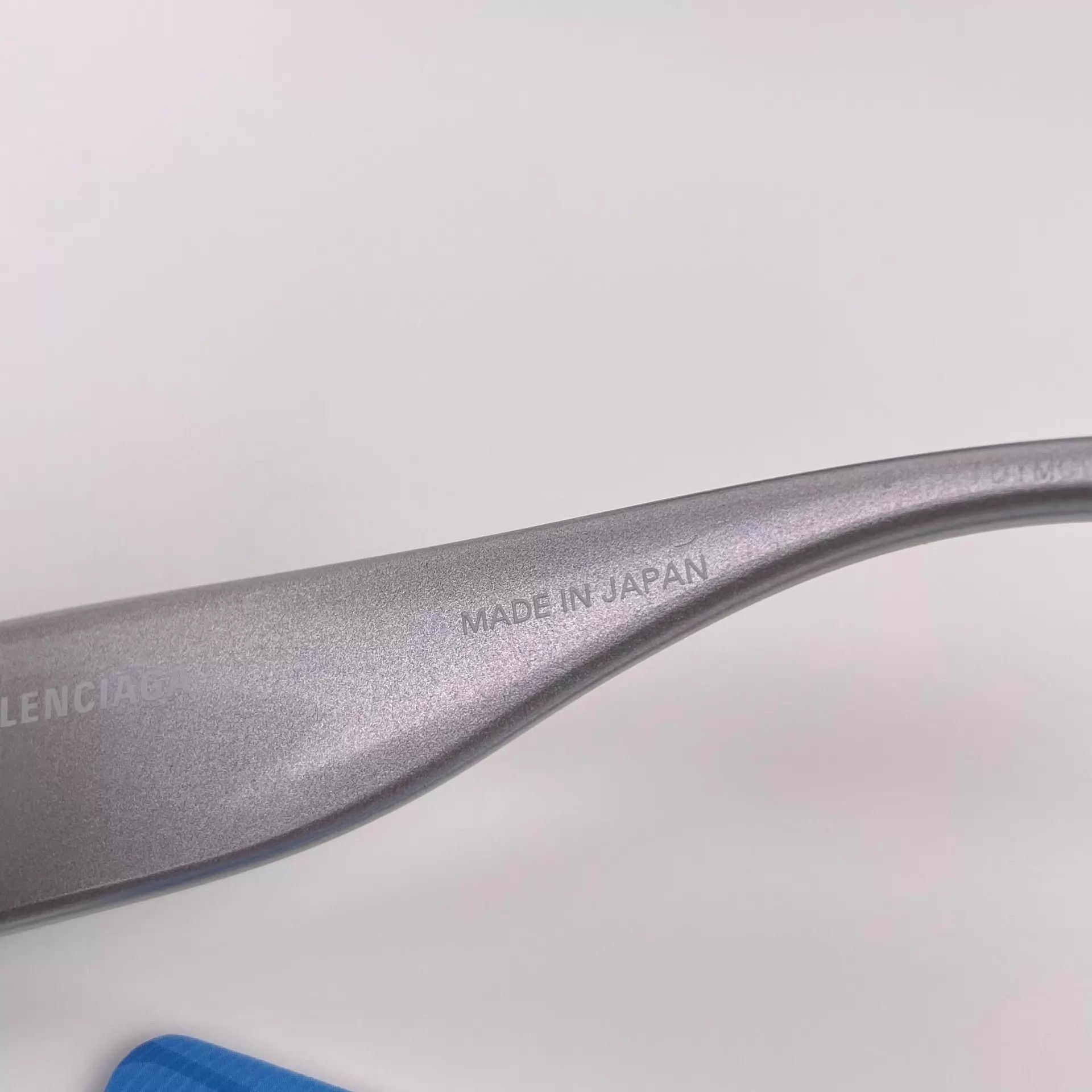Balenciaga Balenciaga Silver Sunglasses 260428ZJMJH02 Size ONE SIZE - 8 Thumbnail