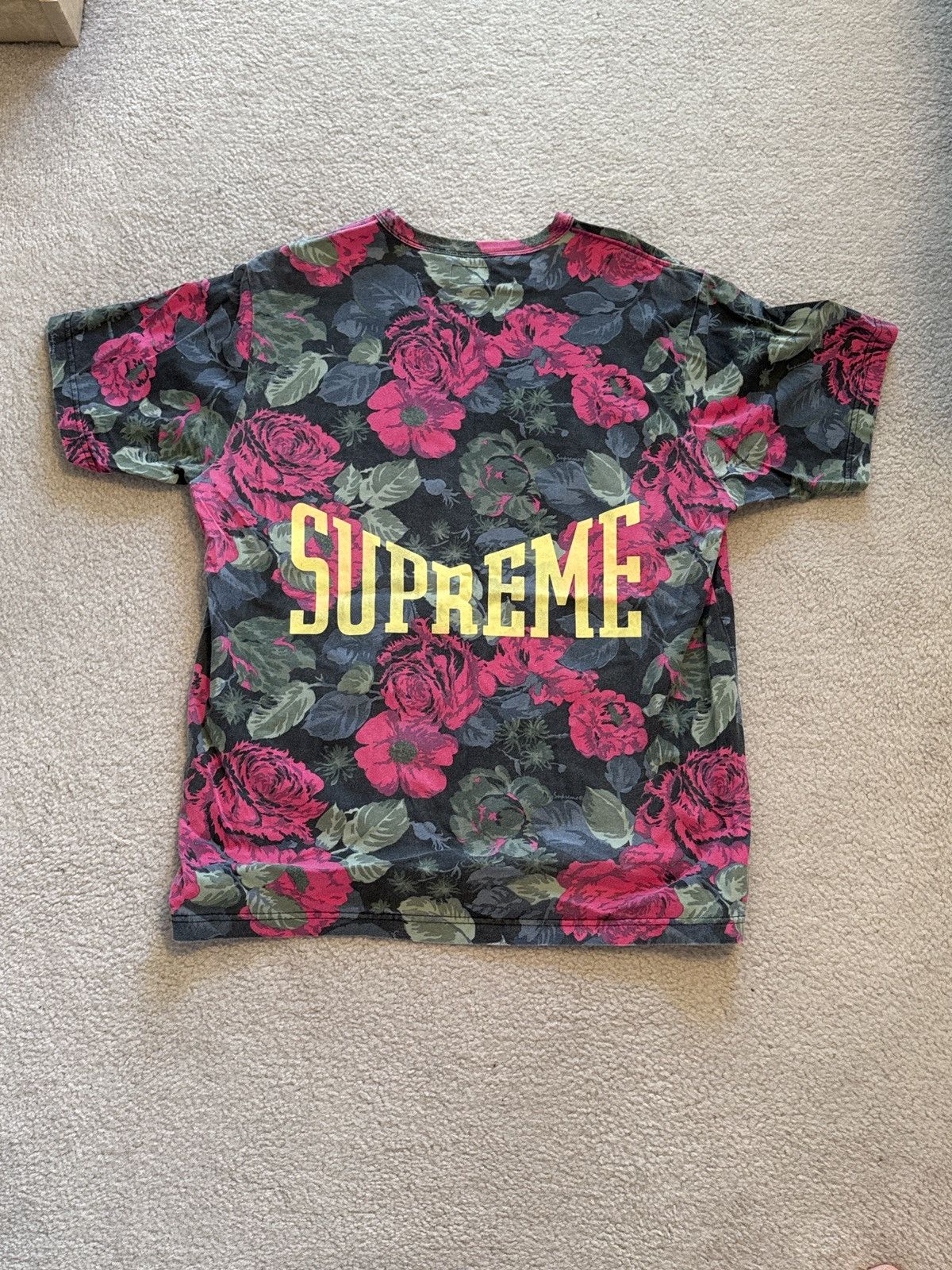 Supreme Supreme Flowers Tee Size US XL / EU 56 / 4 - 4 Thumbnail