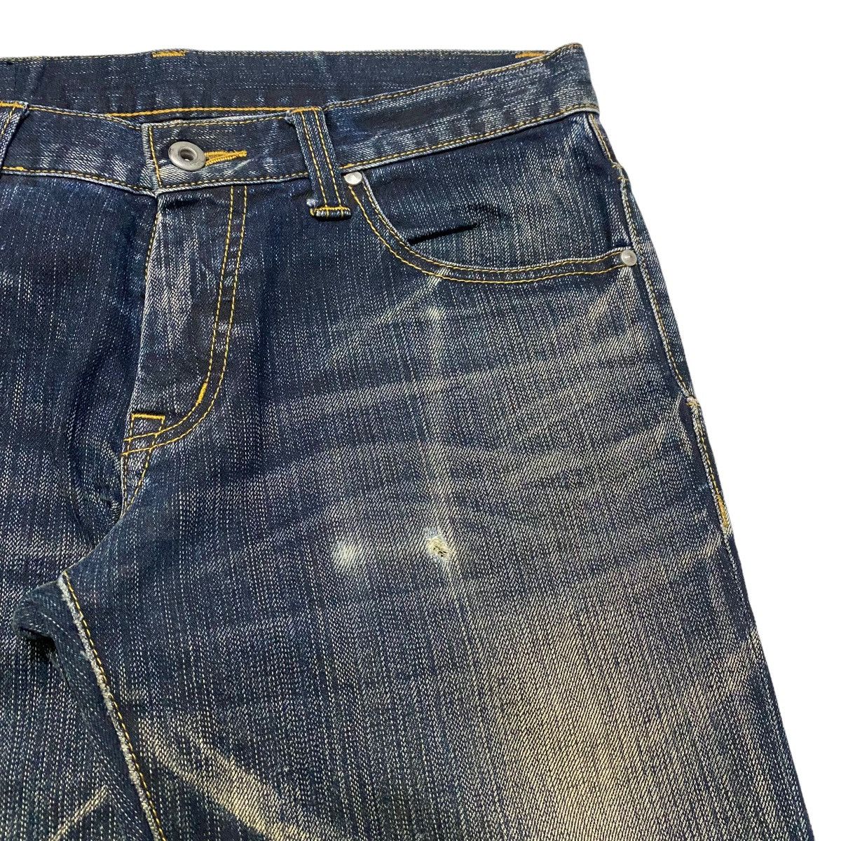Tornado Mart Tornado Mart Spiral Cut Low Flare Jeans Distressed Size US 31 - 5 Thumbnail