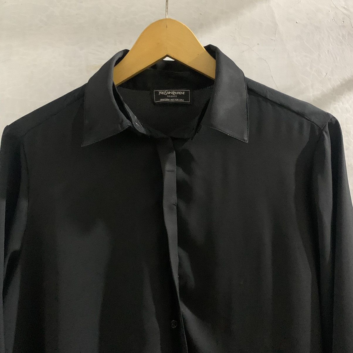 Yves Saint Laurent Yves Saint Laurent Beaute Size M / US 6-8 / IT 42-44 - 2 Thumbnail