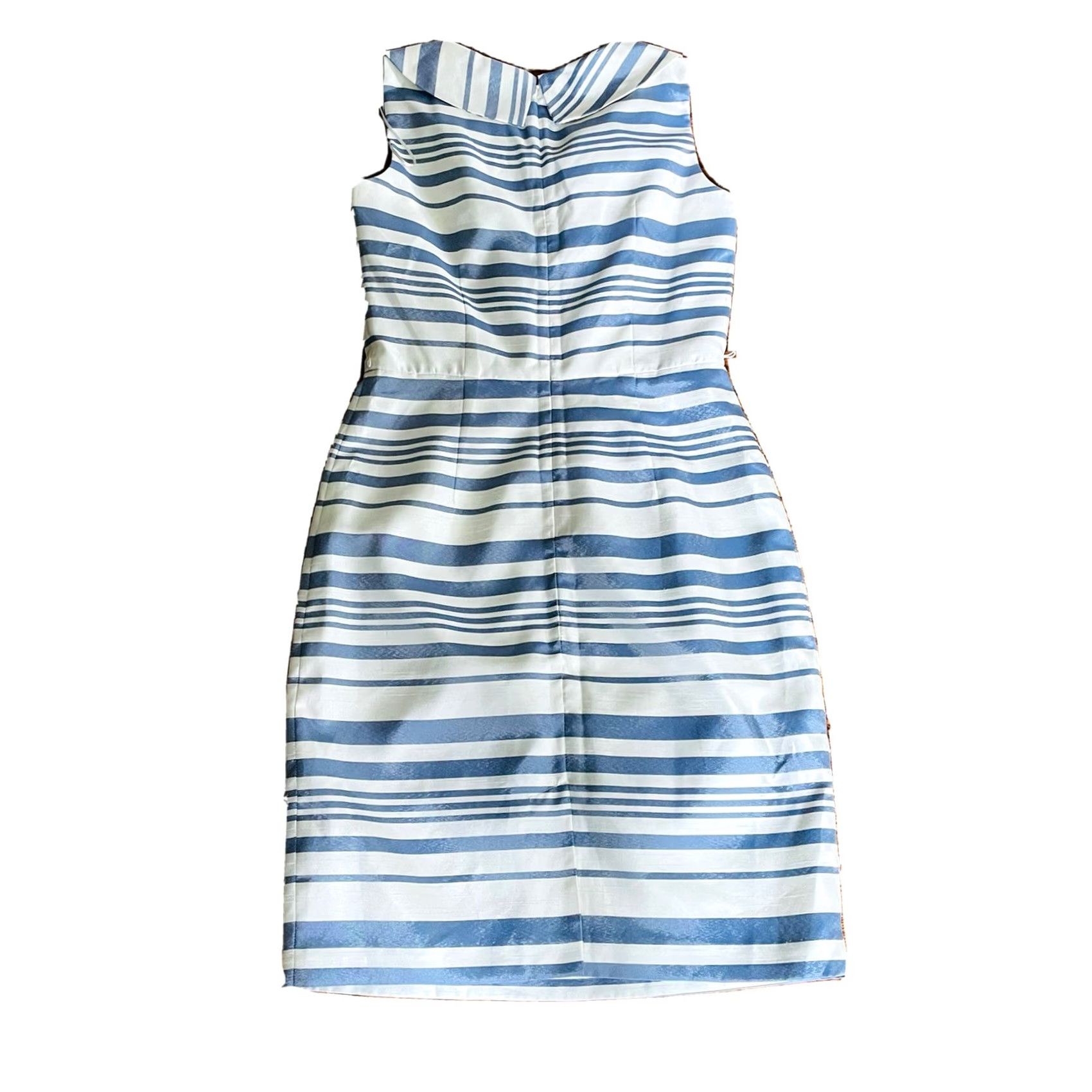Madison Madison Leigh Cool Gray Striped Sleeveless Shift Dress Zipper Back Sz 8 Pre Own Size M / US 6-8 / IT 42-44 - 2 Thumbnail