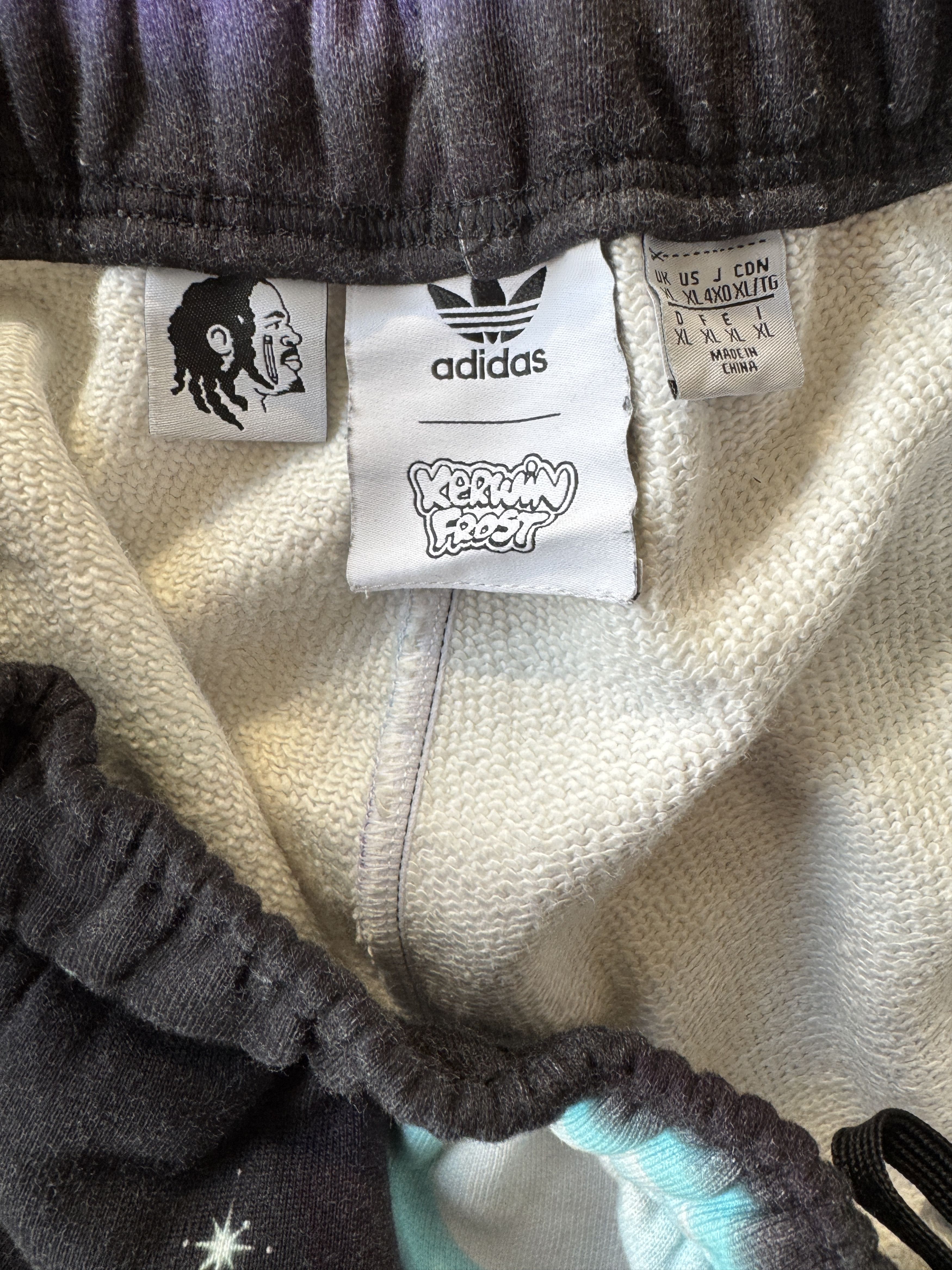 Adidas Kerwin Frost Squirrel Print Shorts Size US 34 / EU 50 - 13 Thumbnail