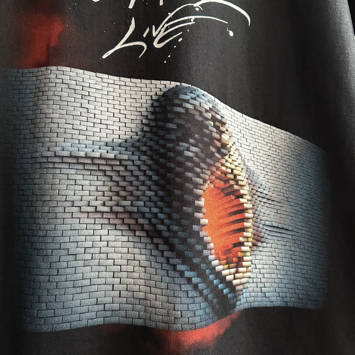 Band Tees Vintage Roger Waters The Wall Live Pink Floyd Band Promo Tee Size US M / EU 48-50 / 2 - 4 Thumbnail