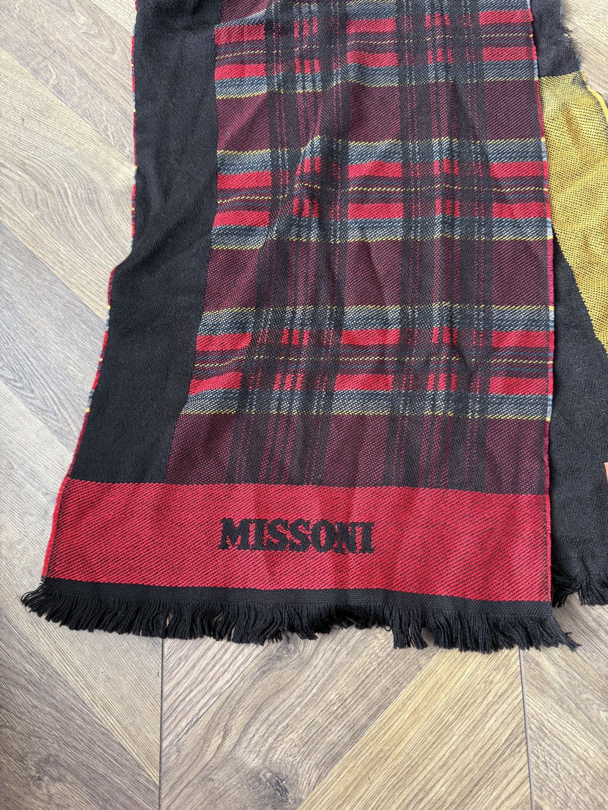 Missoni Missoni 100% Wool Scarf Black Red Plaid Logo Fringe Size ONE SIZE - 4 Thumbnail