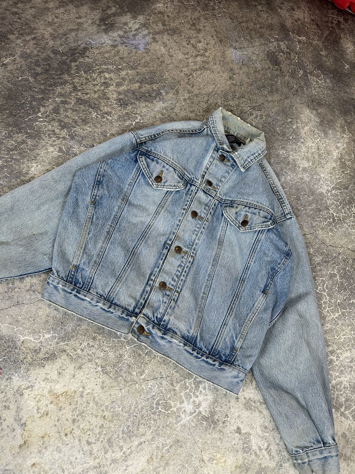 Vintage × Warner Bros Vintage Distressed Taz Denim Jacket Size US S / EU 44-46 / 1 - 7 Thumbnail