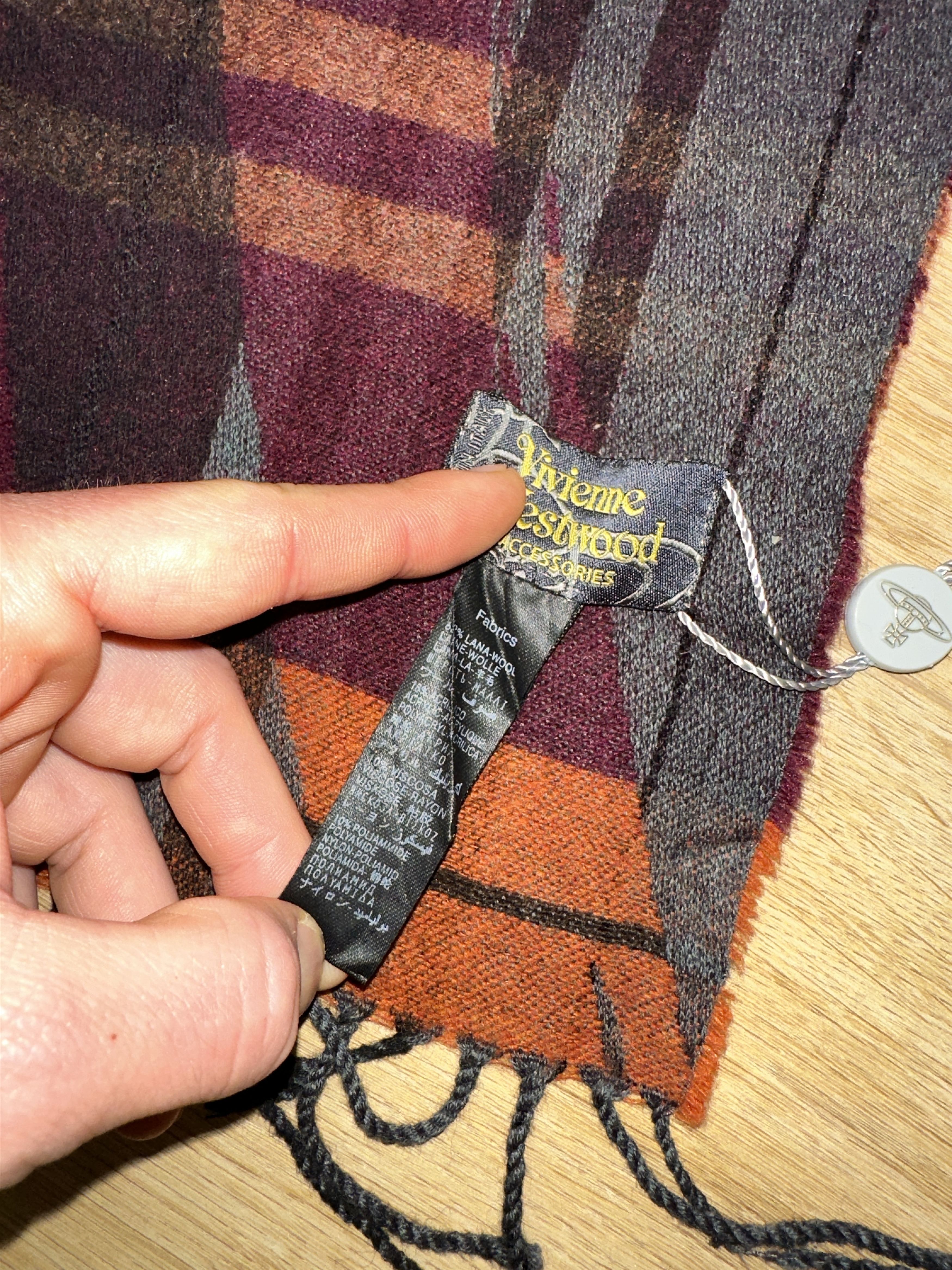 Vivienne Westwood Rare Vivienne Westwood Orb Plaid Wool Blend Fringed 185x38 Size ONE SIZE - 9 Thumbnail