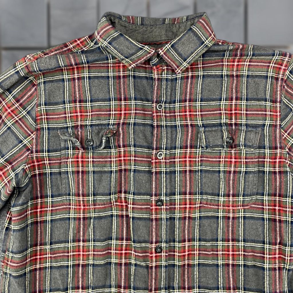 Vintage VINTAGE WOOLRICH Shirt Mens Large Gray Red Plaid Flannel Button Down Long Sleeve Cotton Size US L / EU 52-54 / 3 - 1 Thumbnail