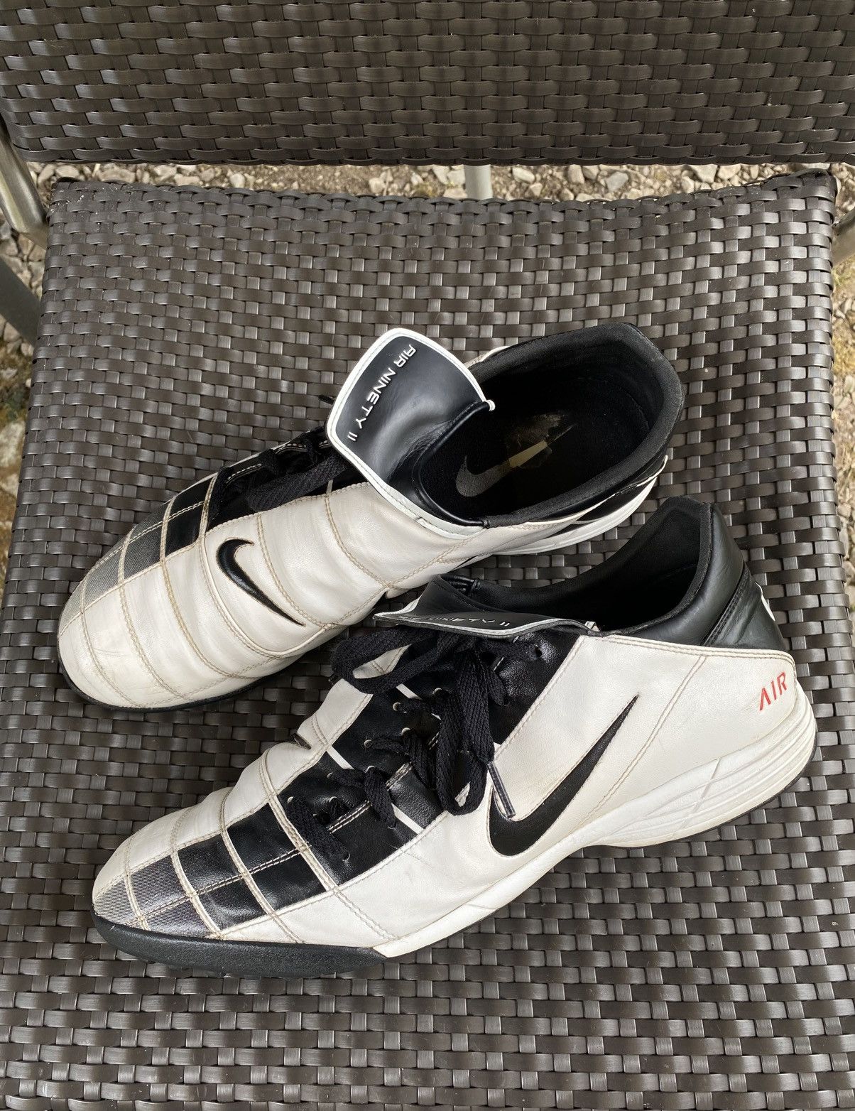 Vintage Nike Air Ninety II Football Soccer Shoes Total 90