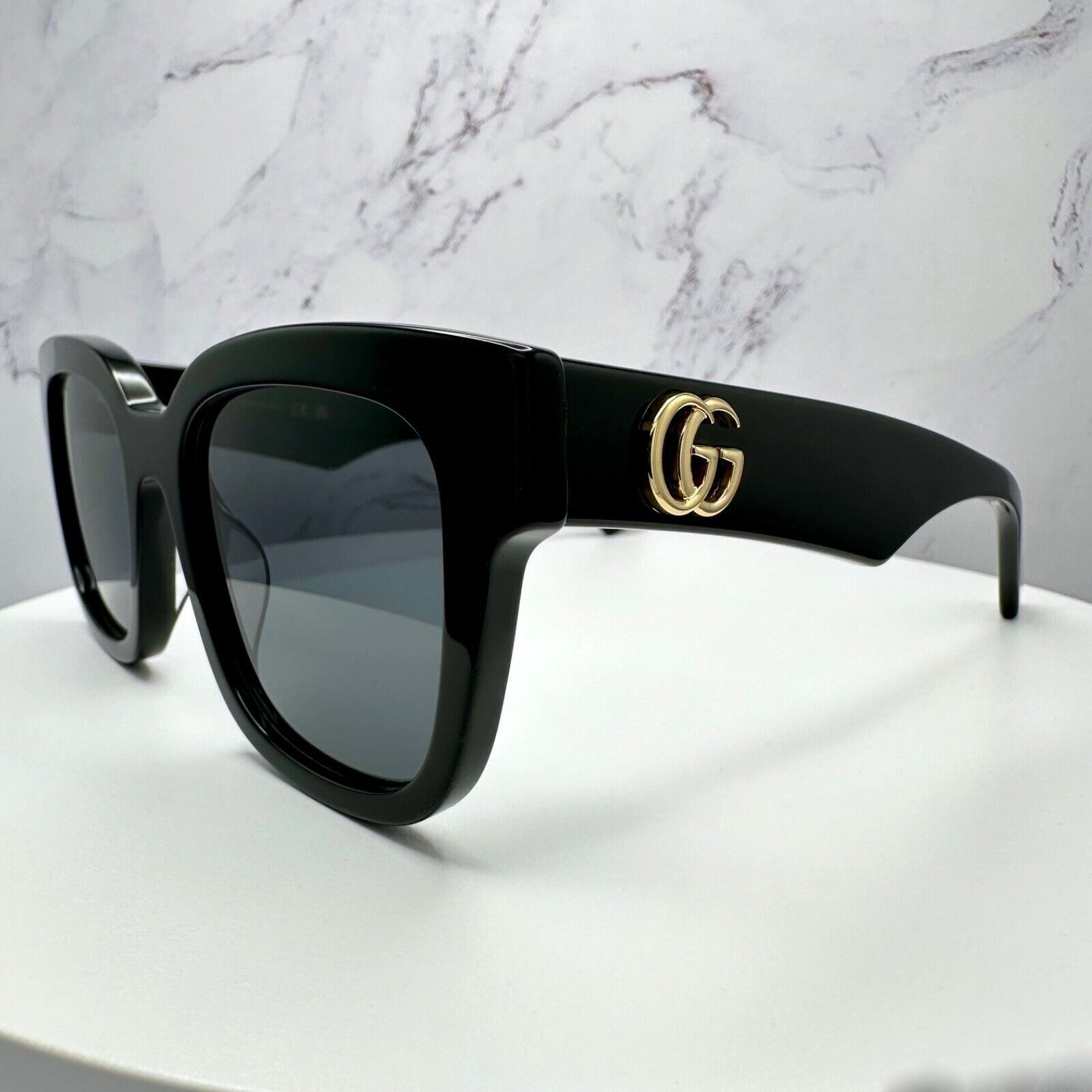 Gucci New Gucci Sunglasses Black Gold GG Logo 52-21-145 Authentic Size ONE SIZE - 12 Thumbnail
