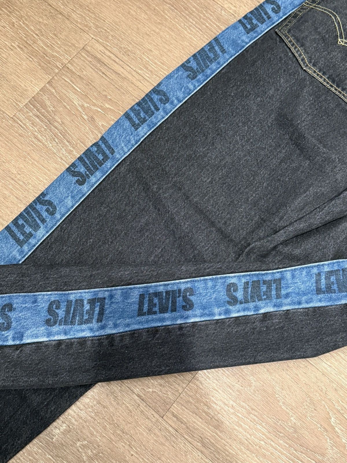 Levi's × Levi's Vintage Clothing ***FINAL DROP***RARE BRAND NEW LEVIS HI BALL ROLL DENIM 33 Size US 33 - 20 Thumbnail