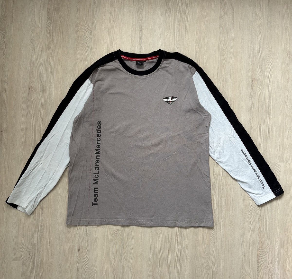 Mercedes-Benz Mercedes Team McLaren Formula One Long Sleeve Size US XXL / EU 58 / 5 - 1 Thumbnail
