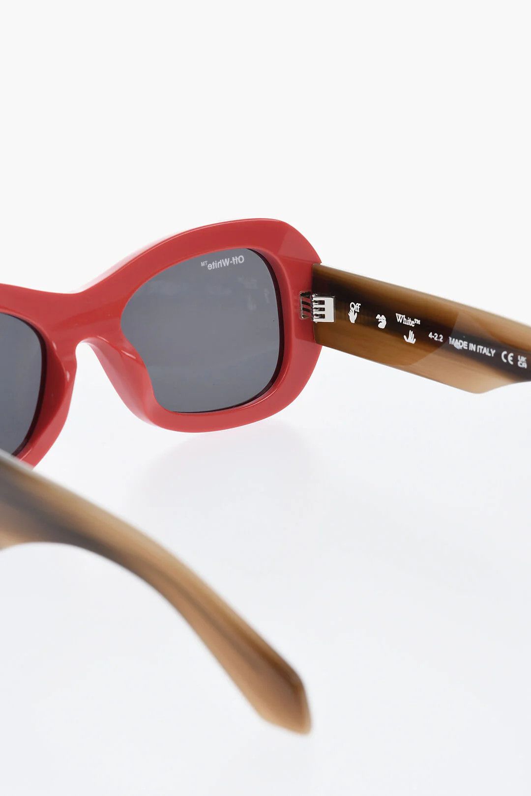 Off-White og1mm0426 Size: OS / Butterfly Sunglasses in Multicolor Size ONE SIZE - 3 Thumbnail