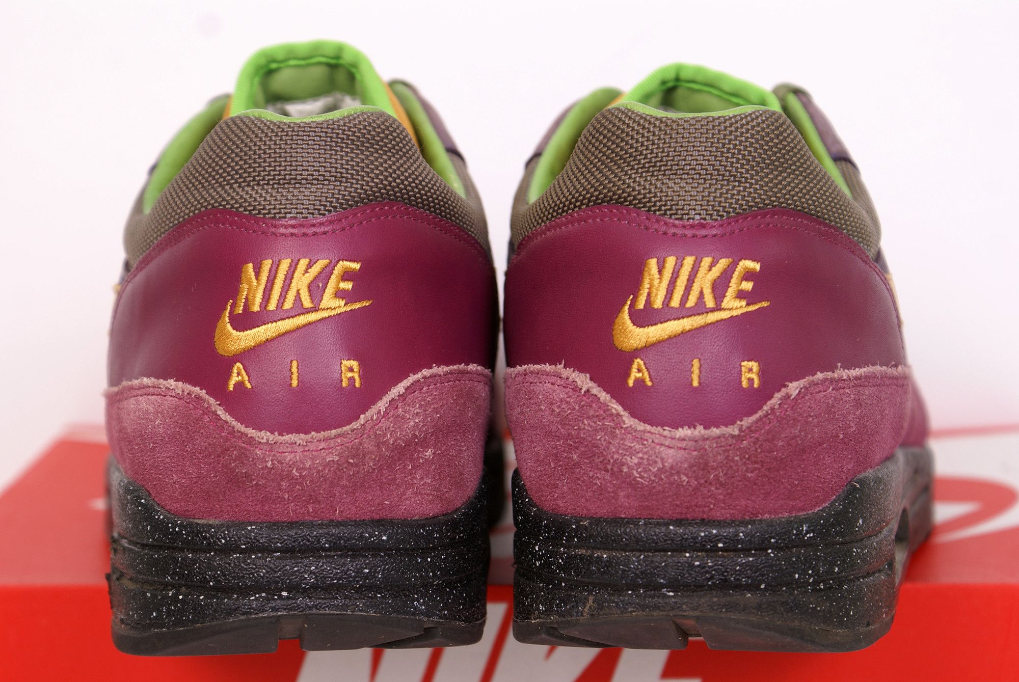 Nike 2006 Nike Air Max 1 Premium TERRA HUARACHE Olive Grey Grape Size US 15 / EU 48 - 6 Thumbnail