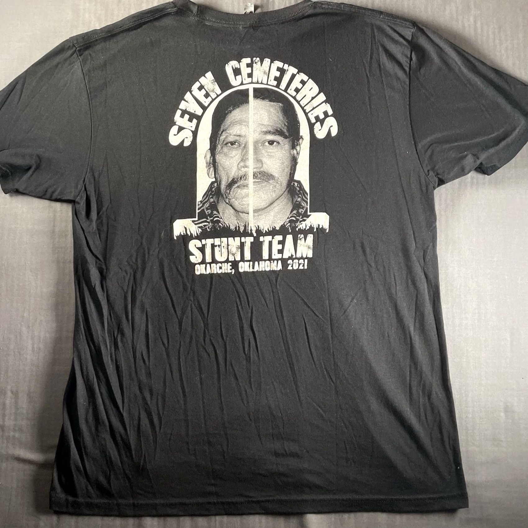 Vintage Danny Trejo Seven Cemeteries Shirt Men 2XL Regular Black T-Shirt Crew Man Oklahoma Mens Size US XXL / EU 58 / 5 - 4 Thumbnail