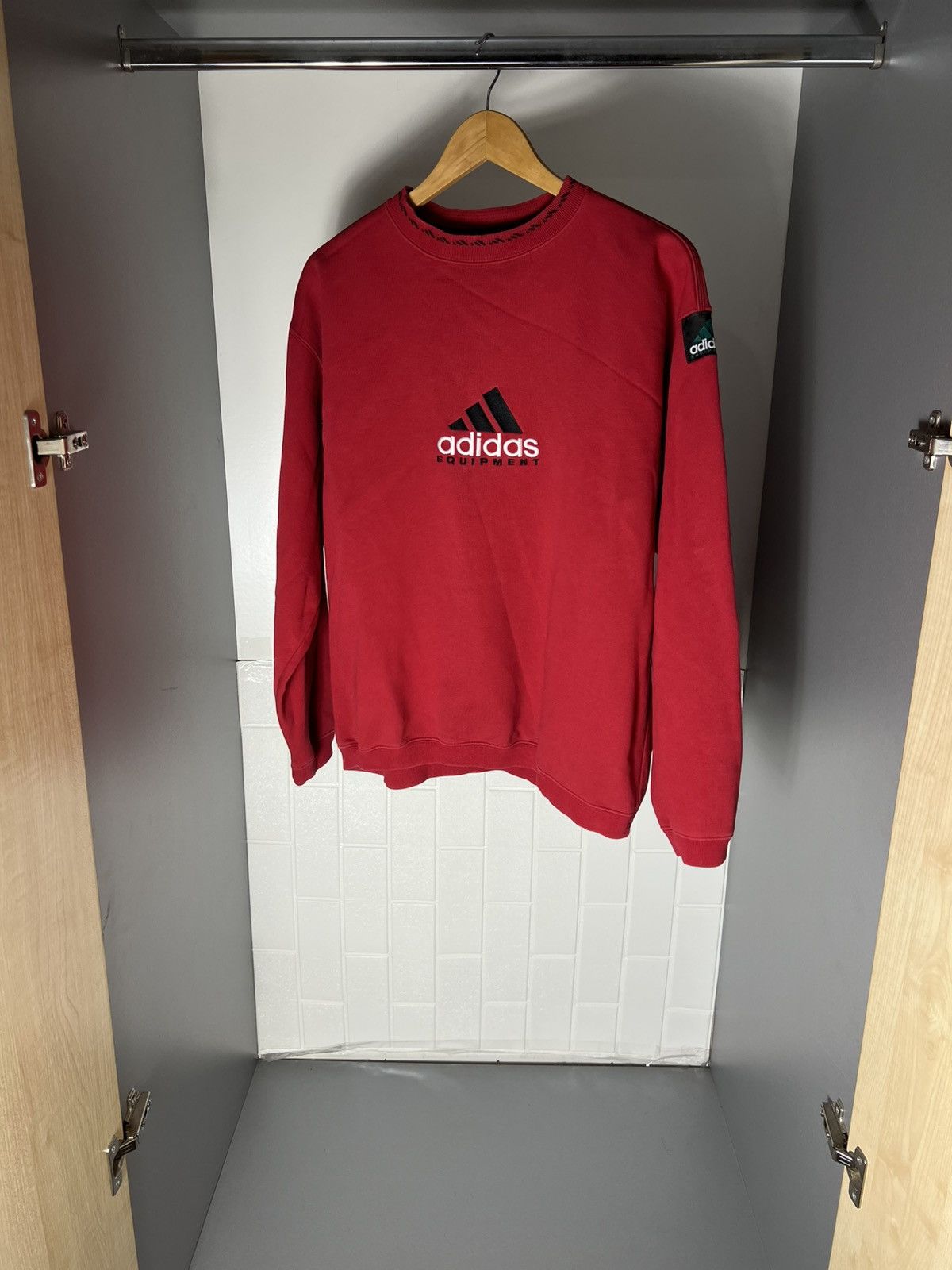 Adidas VINTAGE ADIDAS ORIGINAL EQUIPMENT RETRO SWEATSHIRT Y2K 90s Size US L / EU 52-54 / 3 - 9 Thumbnail