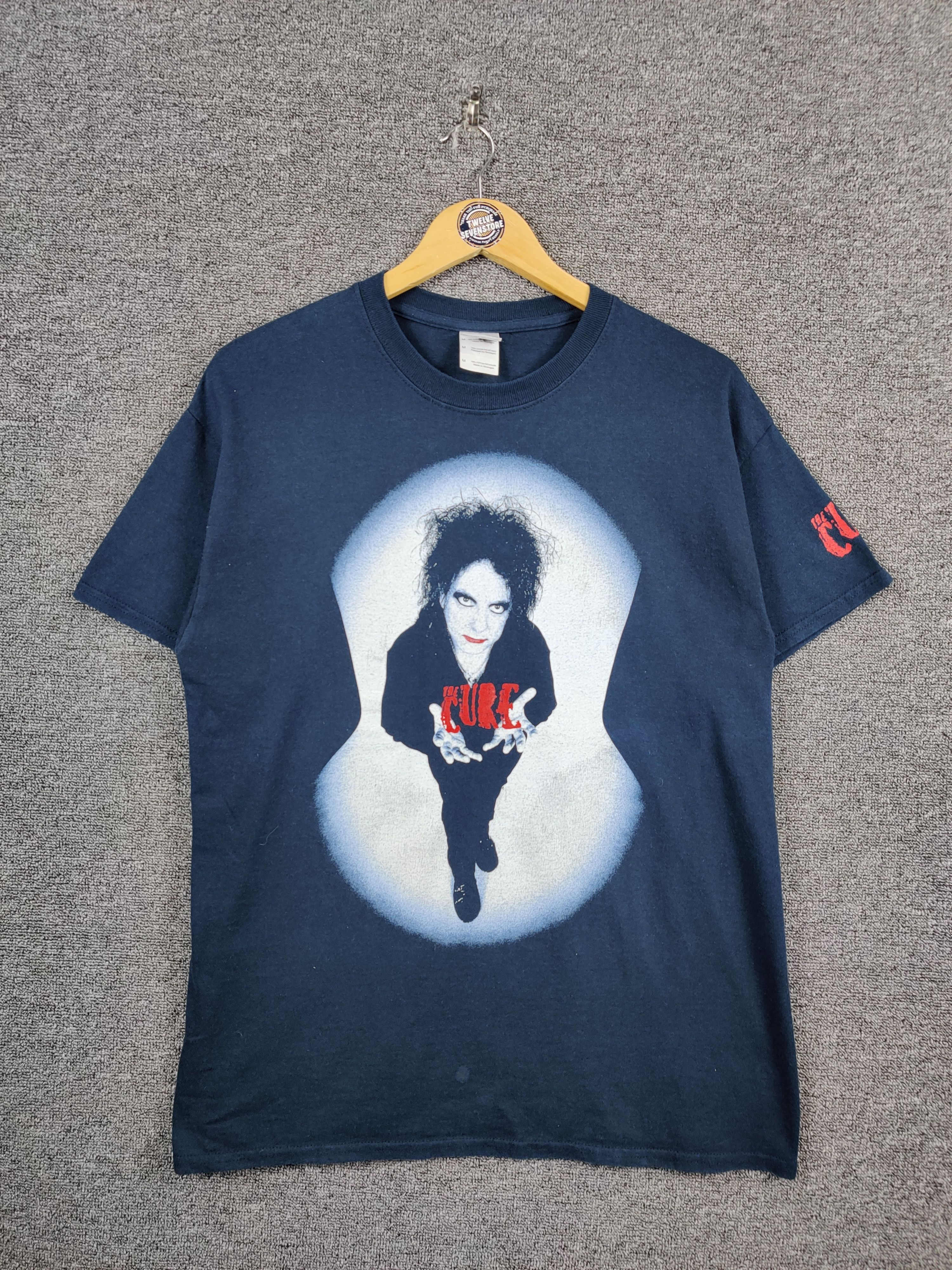 Band Tees Vintage The Cure Robert Smith Rock Band Tee Tshirt Size US M / EU 48-50 / 2 - 1 Thumbnail