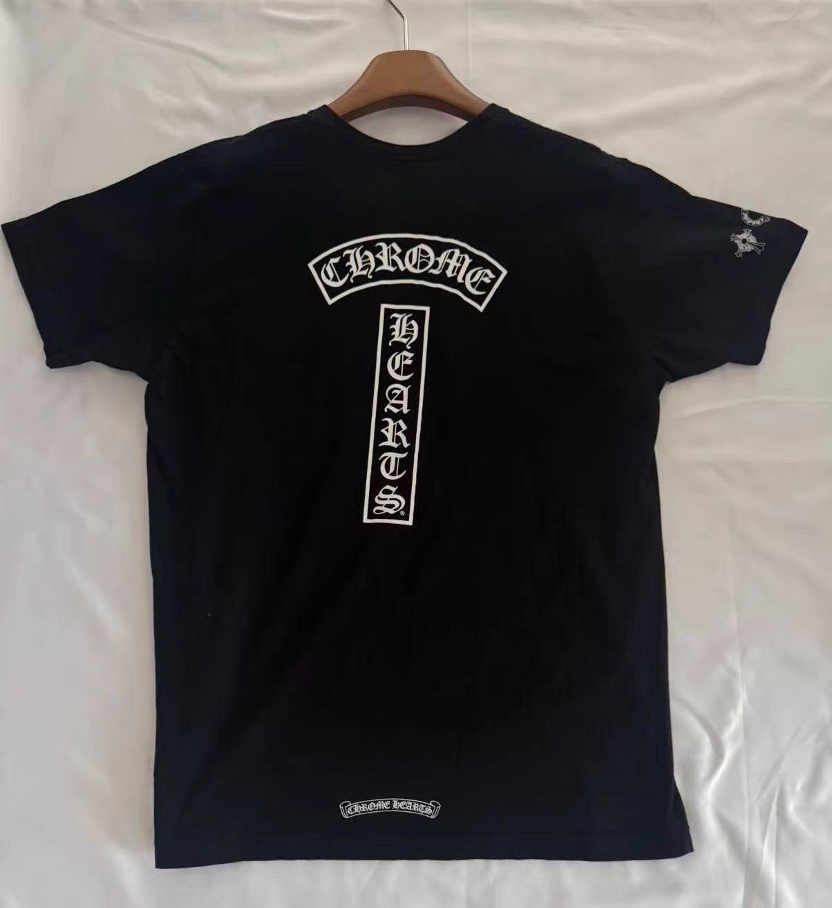 Chrome Hearts Chrome Hearts Black Horseshoe T-bar Short Sleeve T-Shirt K13 Size US L / EU 52-54 / 3 - 1 Thumbnail