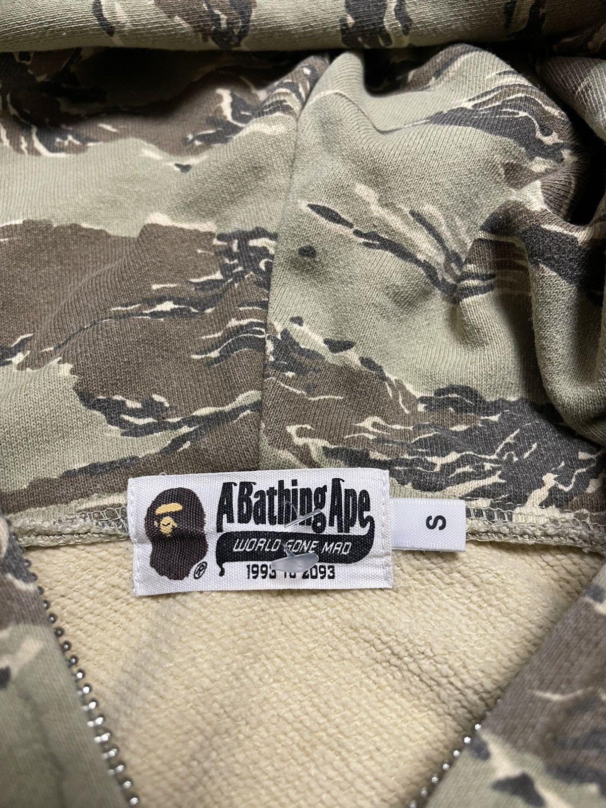 Bape BAPE Tiger Full Zip Hoodie Desert Camo A Bathing Ape Size S Size US S / EU 44-46 / 1 - 16 Thumbnail