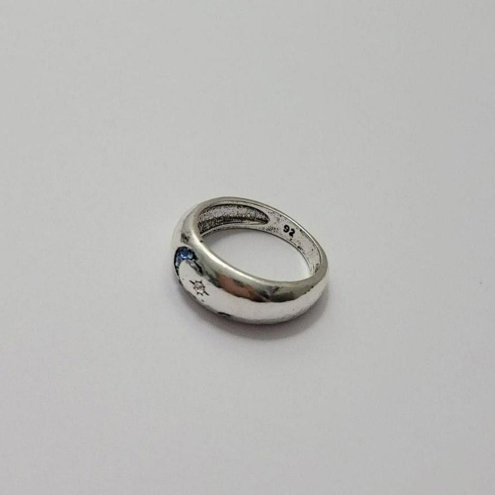Designer Bohemian Vintage Sun Moon Silver Retro Ring - Size 8 Size ONE SIZE - 7 Thumbnail