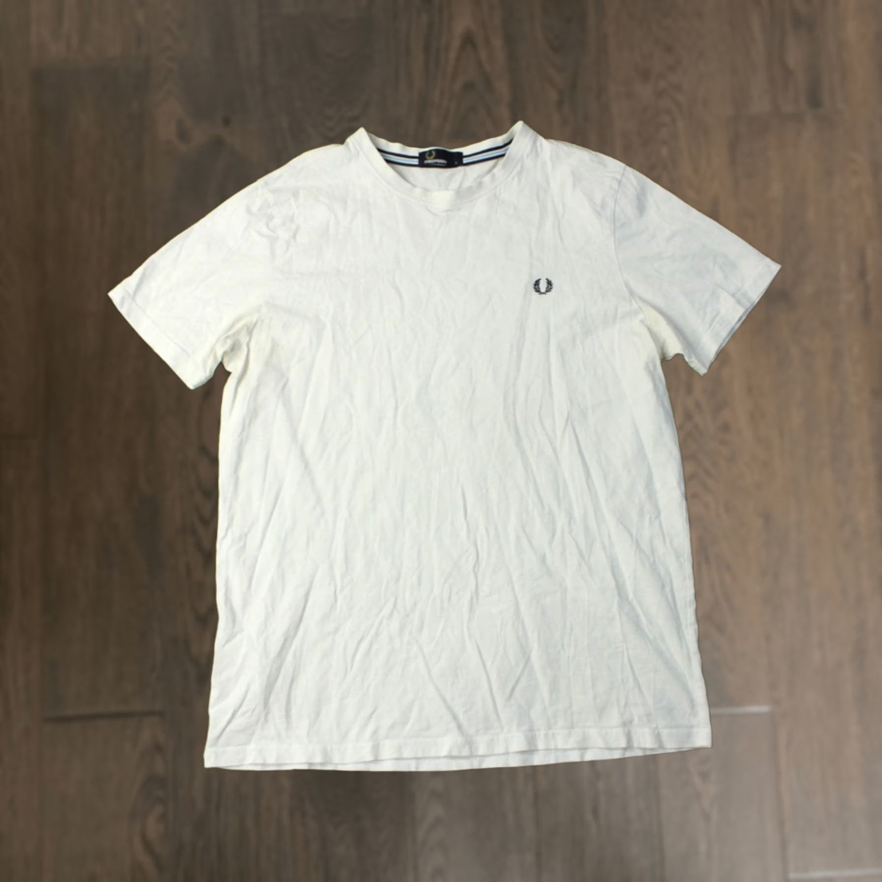 Fred Perry FRED PERRY ORIGINAL MEN CASUAL SHORT SLEEVE SHIRT T-SHIRT JERSEY SIZE L LARGE White Crew Neck 100% Cotton Jersey Men's T-Shirt Basic Shirt Size US L / EU 52-54 / 3 - 1 Thumbnail