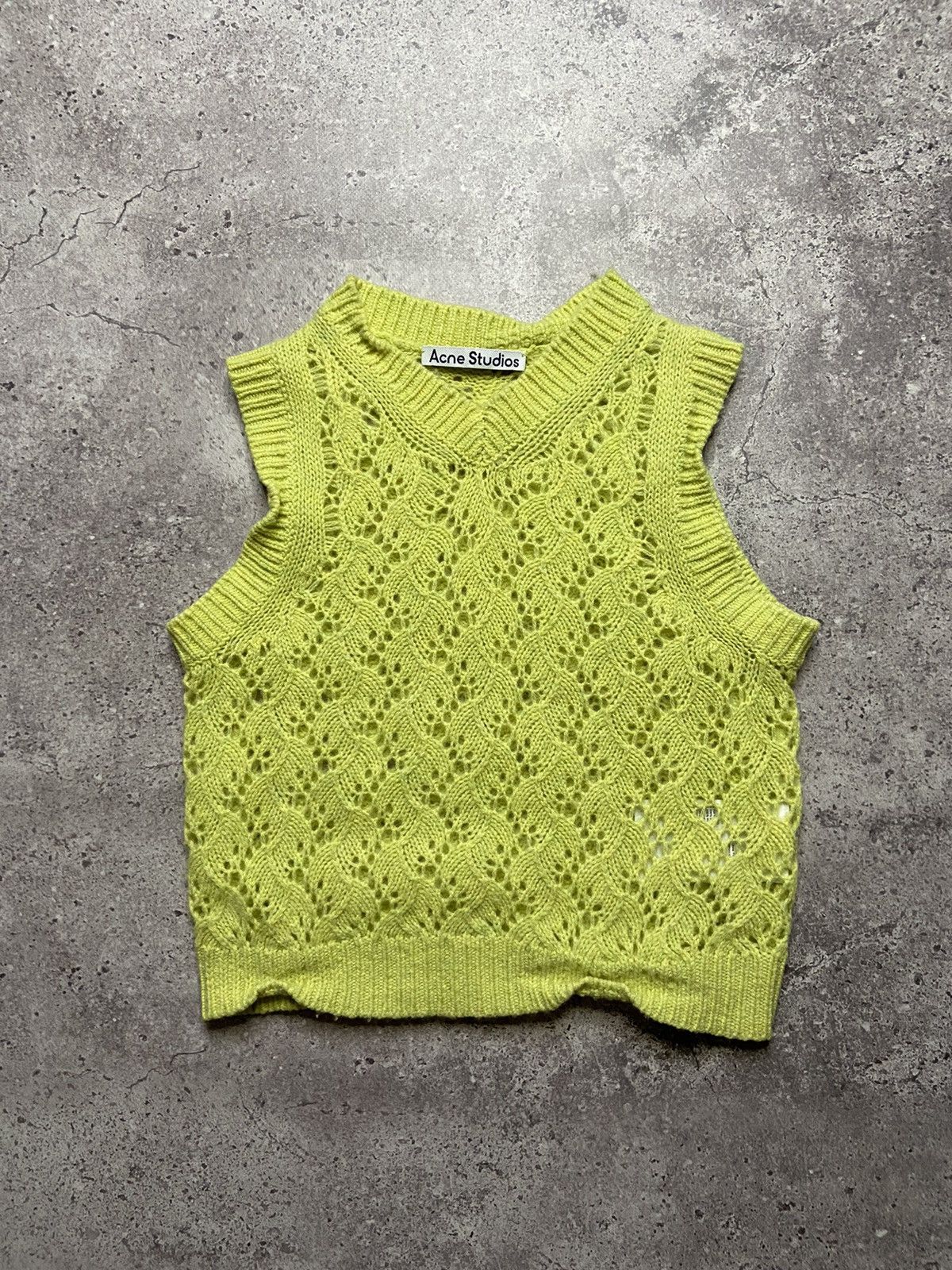 Acne Studios RARE Acne Studios sweater vest unisex Size XS / US 0-2 / IT 36-38 - 1 Thumbnail