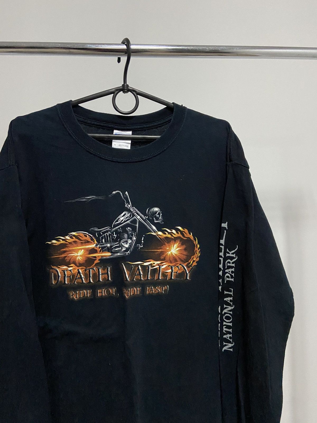 Band Tees × Vintage Death Valley national park big logo vintage band tee bike Size US M / EU 48-50 / 2 - 2 Thumbnail
