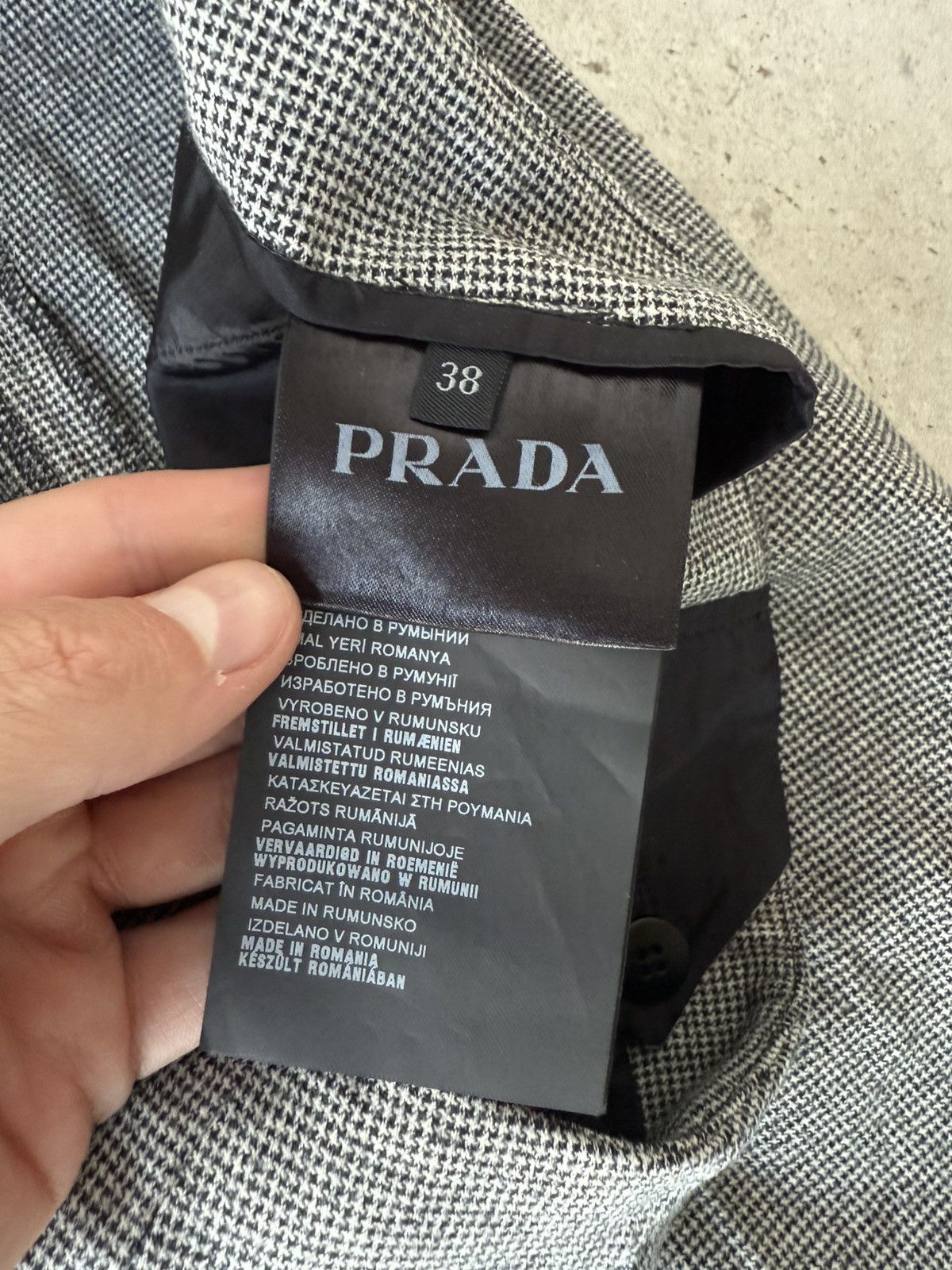 Prada Vintage Prada Classic Cotton Trousers Pants Size 26" / US 2 / IT 38 - 9 Thumbnail