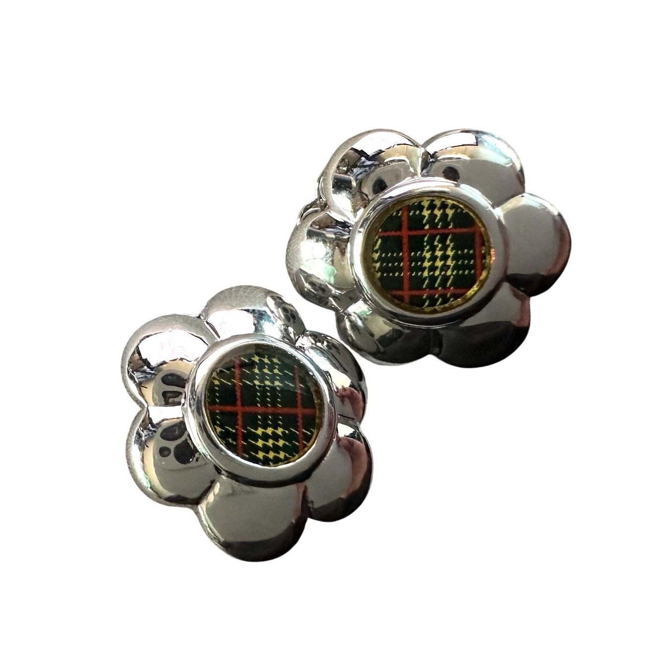 Burberry Burberry Nova Check Flower Clip-On Earrings - Burberrys Size ONE SIZE - 7 Thumbnail
