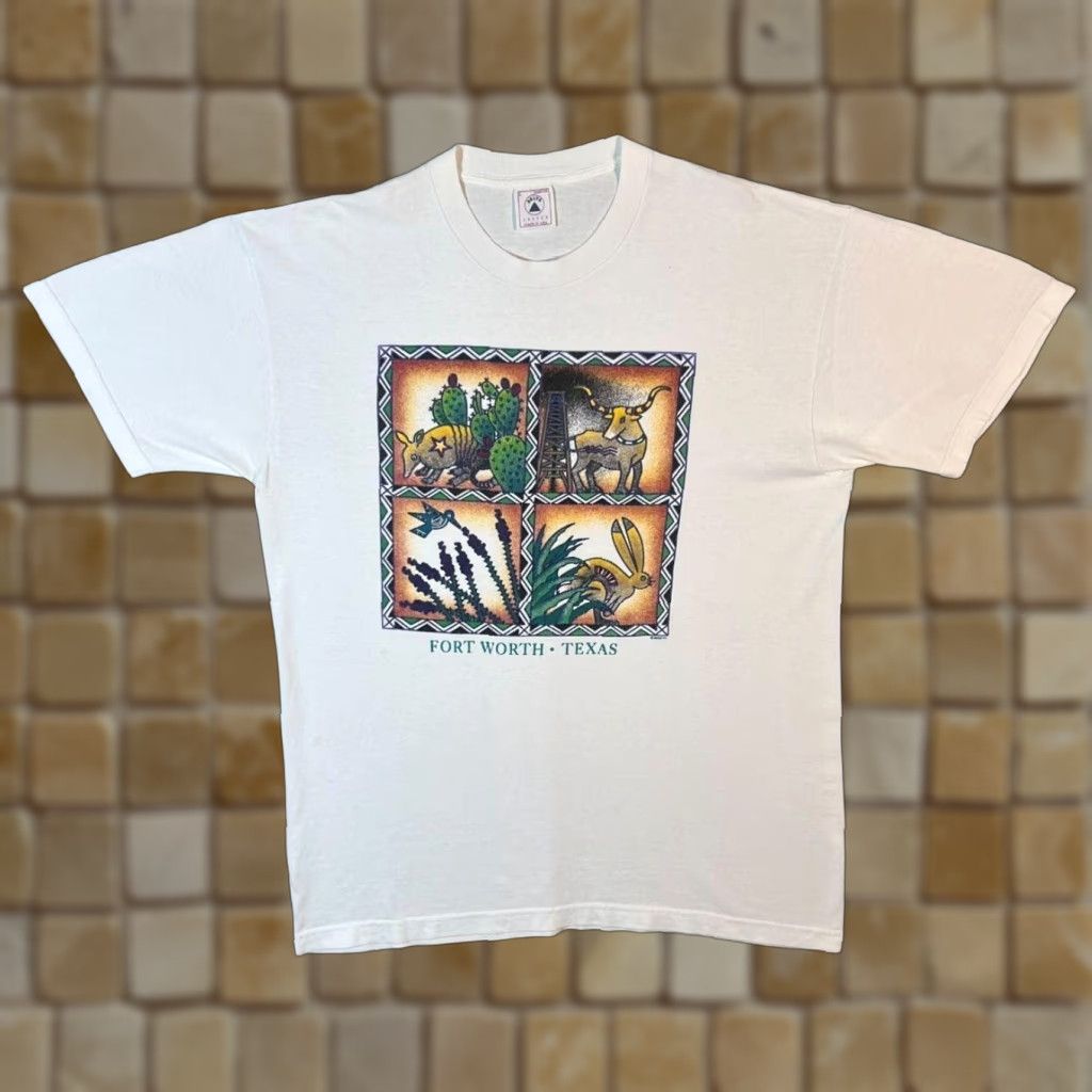 Delta VINTAGE Delta Fort Worth, Texas USA Souvenir Graphic White T-Shirt L Mens Large XS? Size US L / EU 52-54 / 3 - 1 Thumbnail