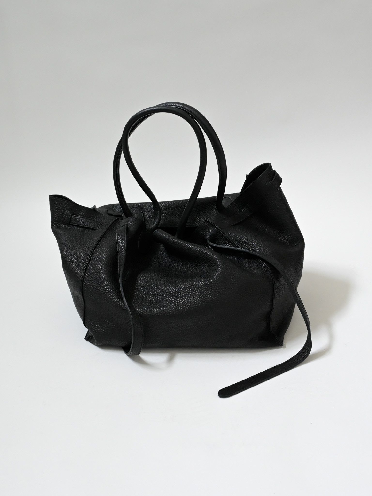 Vuja De Vuja de Punktum Excursion Leather Bag | Grailed