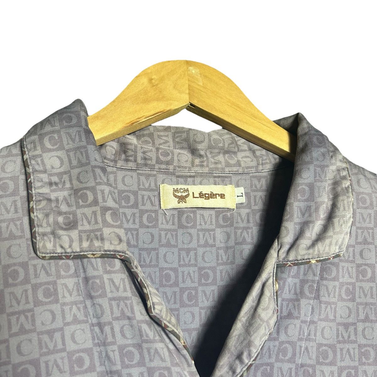 MCM × Vintage Vintage MCM Monogram Button Up Shirt/Pajamas Size US L / EU 52-54 / 3 - 3 Thumbnail