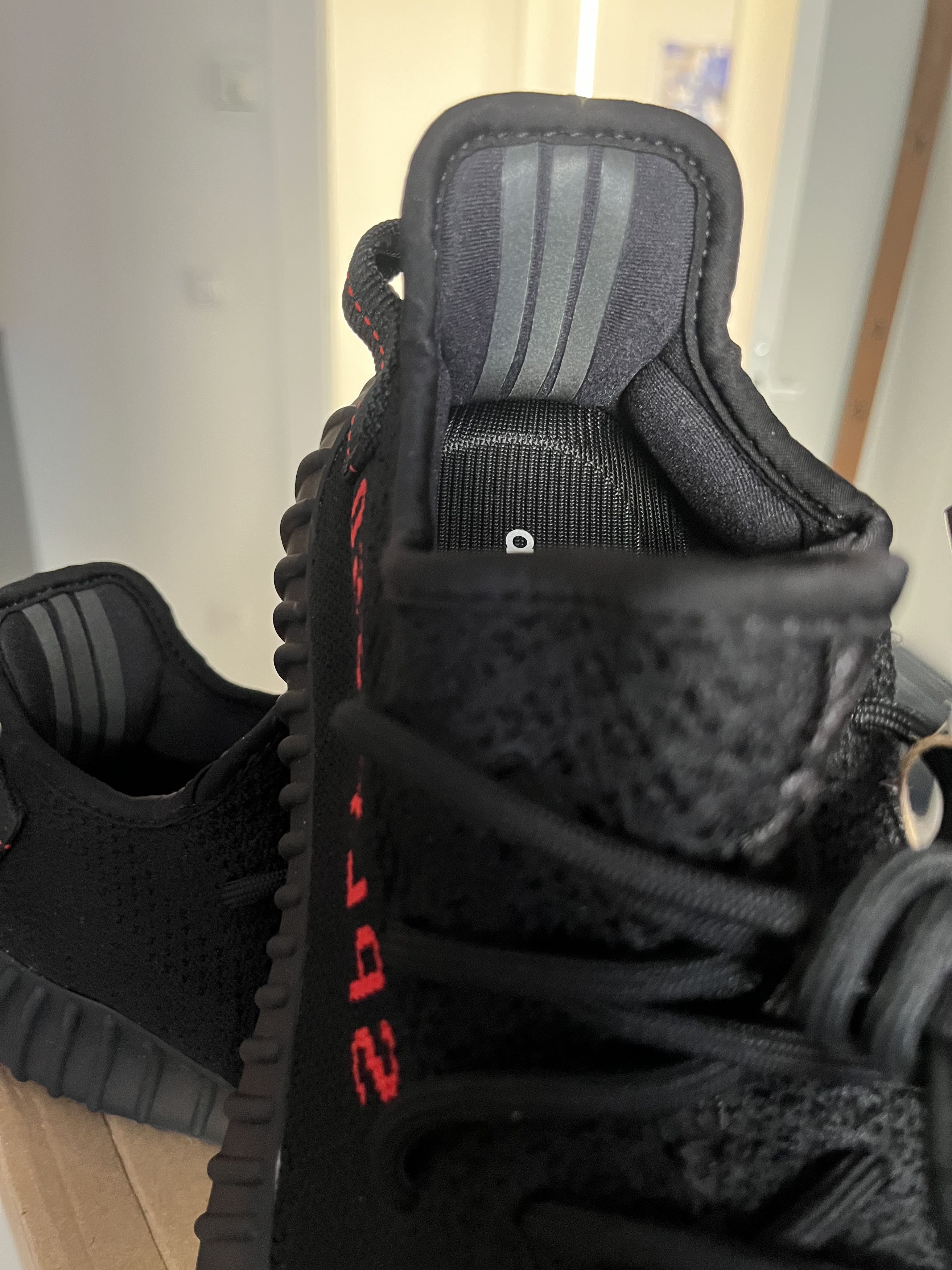 Adidas yeezy boost 350 v2 Size US 8.5 / EU 41-42 - 8 Thumbnail