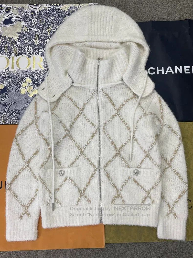 Chanel Chanel Ski series white diamond plaid cashmere jacket Size XXS / US 00 / IT 34 - 1 Thumbnail